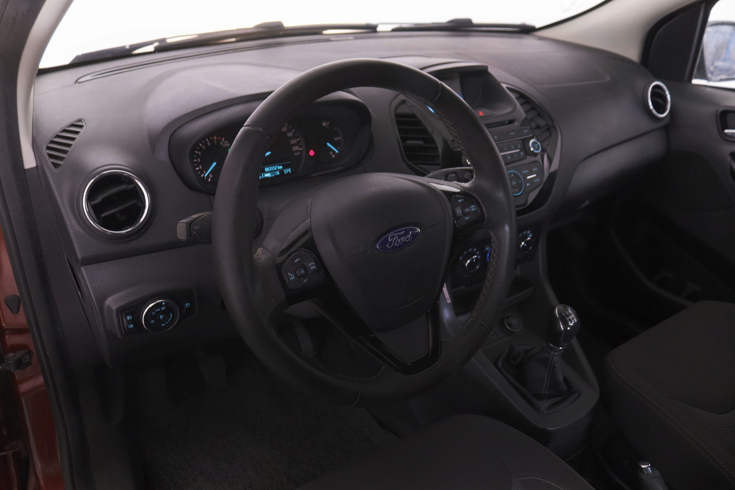Ford Ka 1.2 TI-VCT Ultimate - foto 11