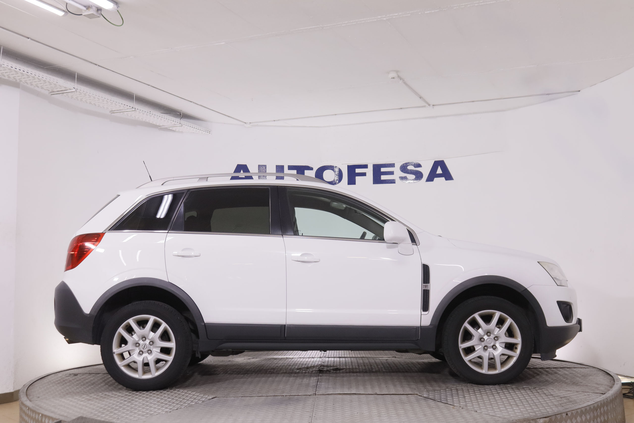 Opel Antara 2.2 CDTI Selective 4x2 - foto 10