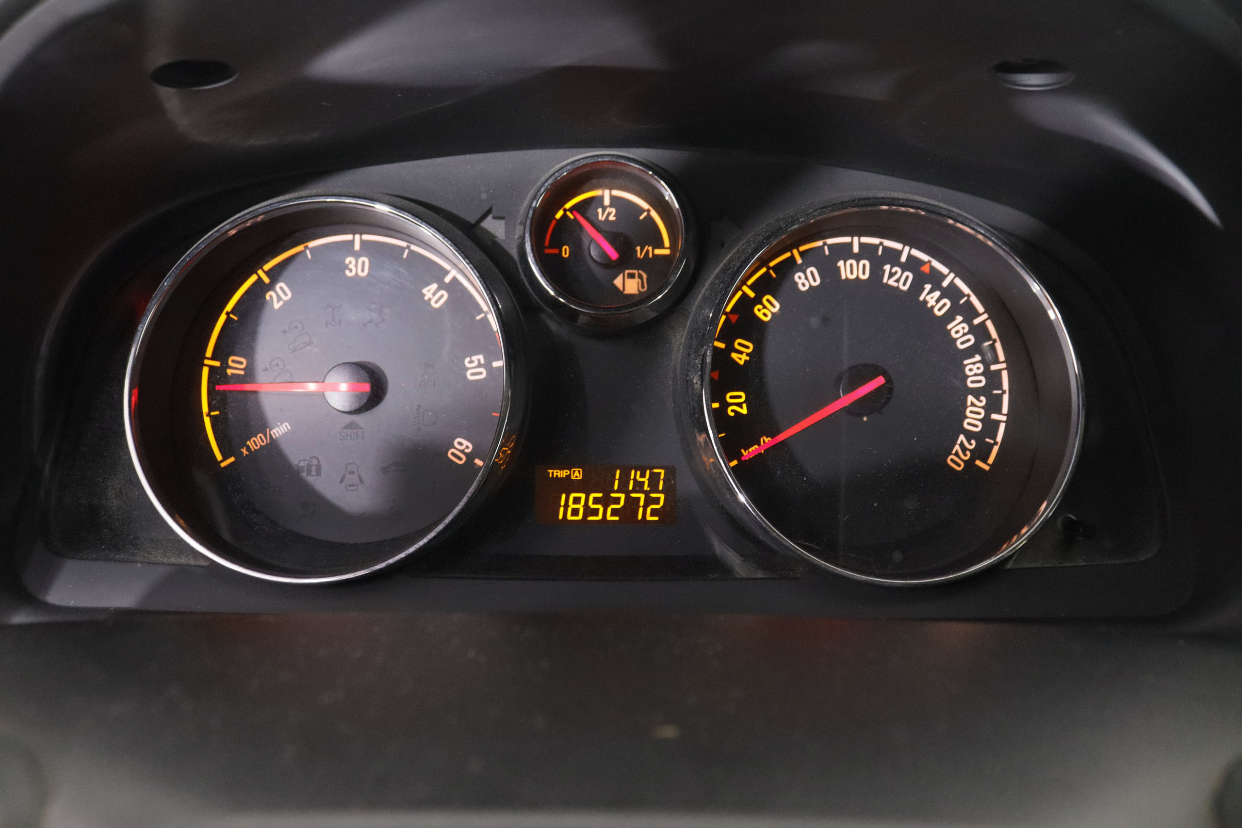 Opel Antara 2.2 CDTI Selective 4x2 - foto 17