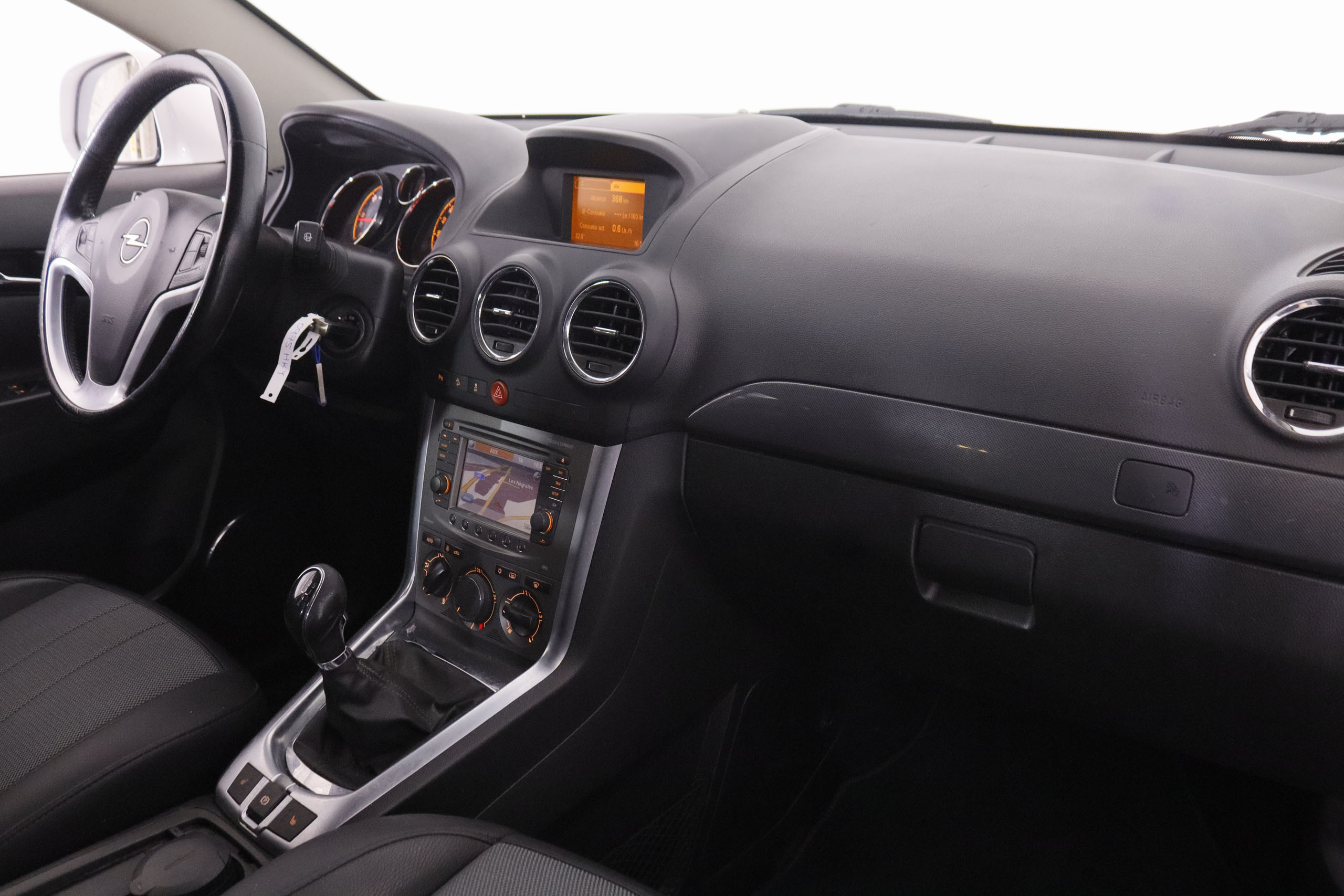 Opel Antara 2.2 CDTI Selective 4x2 - foto 12