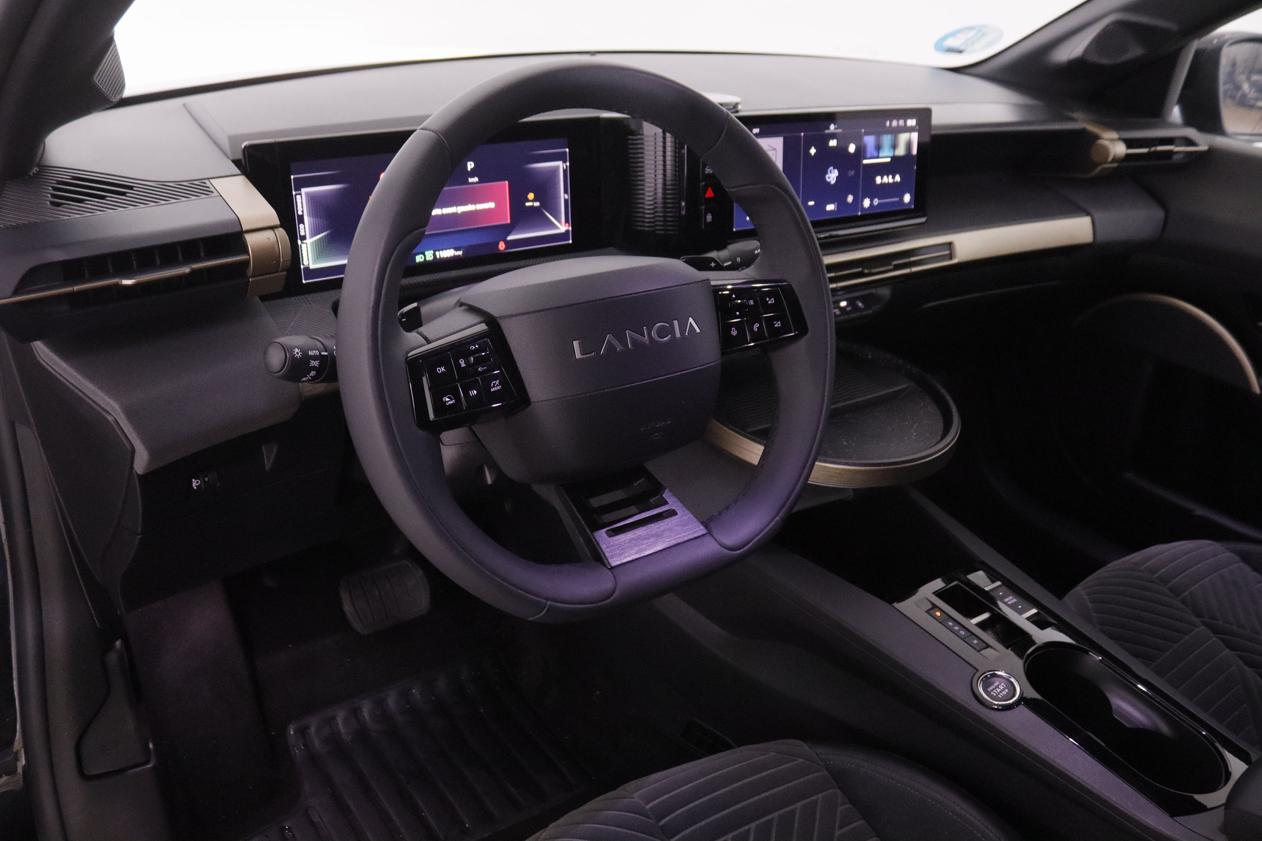 Lancia Ypsilon 1.2 Hybrid LX - foto 11