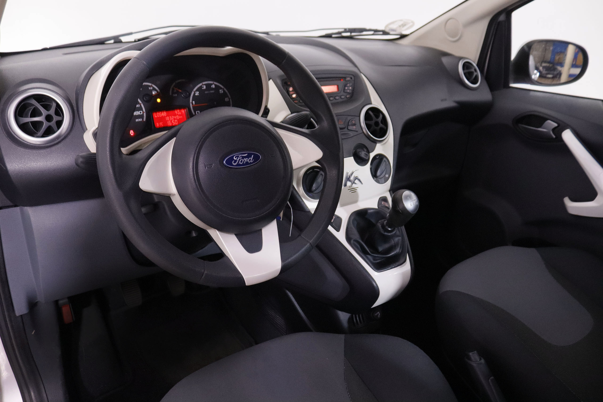 Ford Ka 1.3 TDCi Trend - foto 11