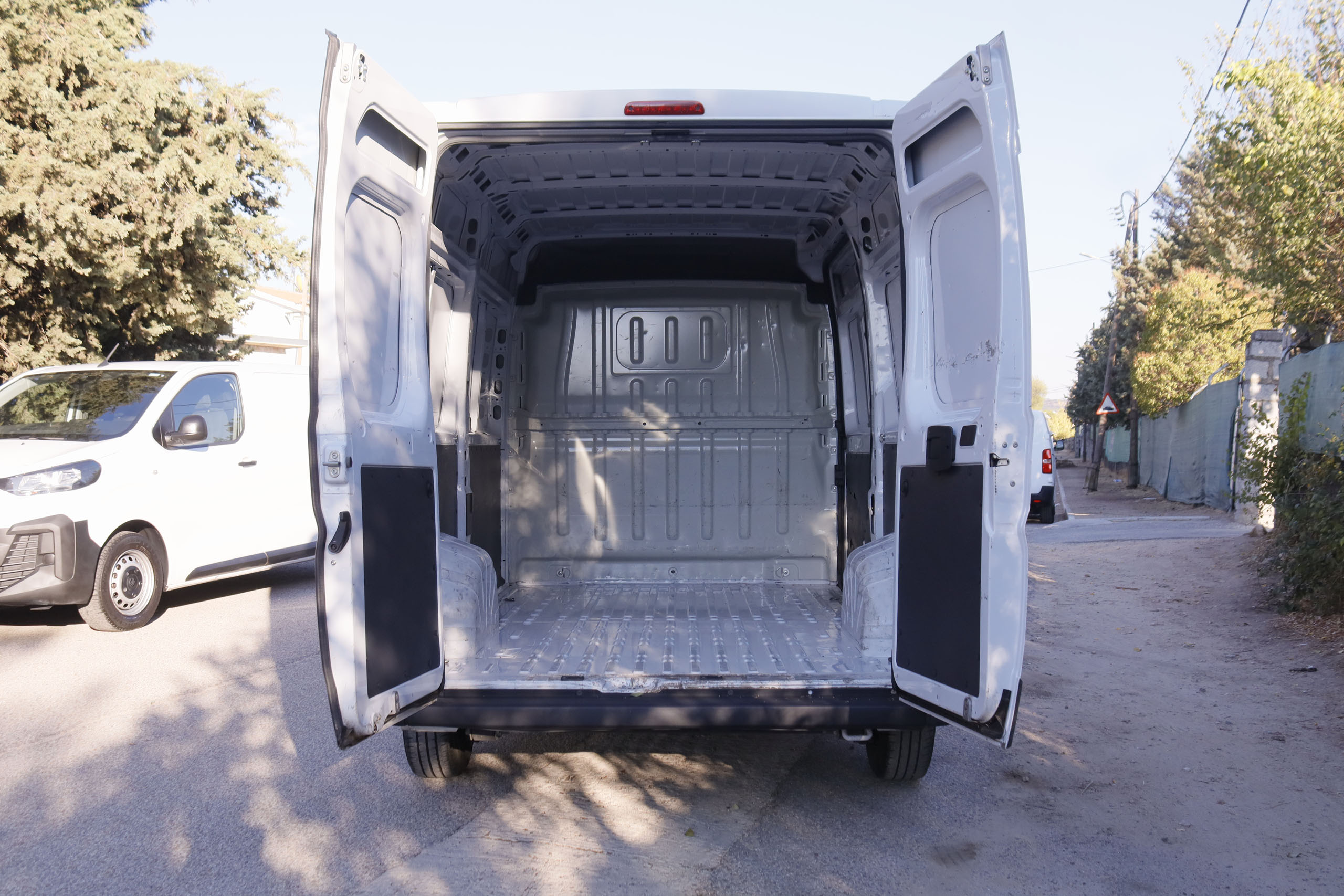 Citroën Jumper 2.2 BlueHDi L2H2 - foto 9