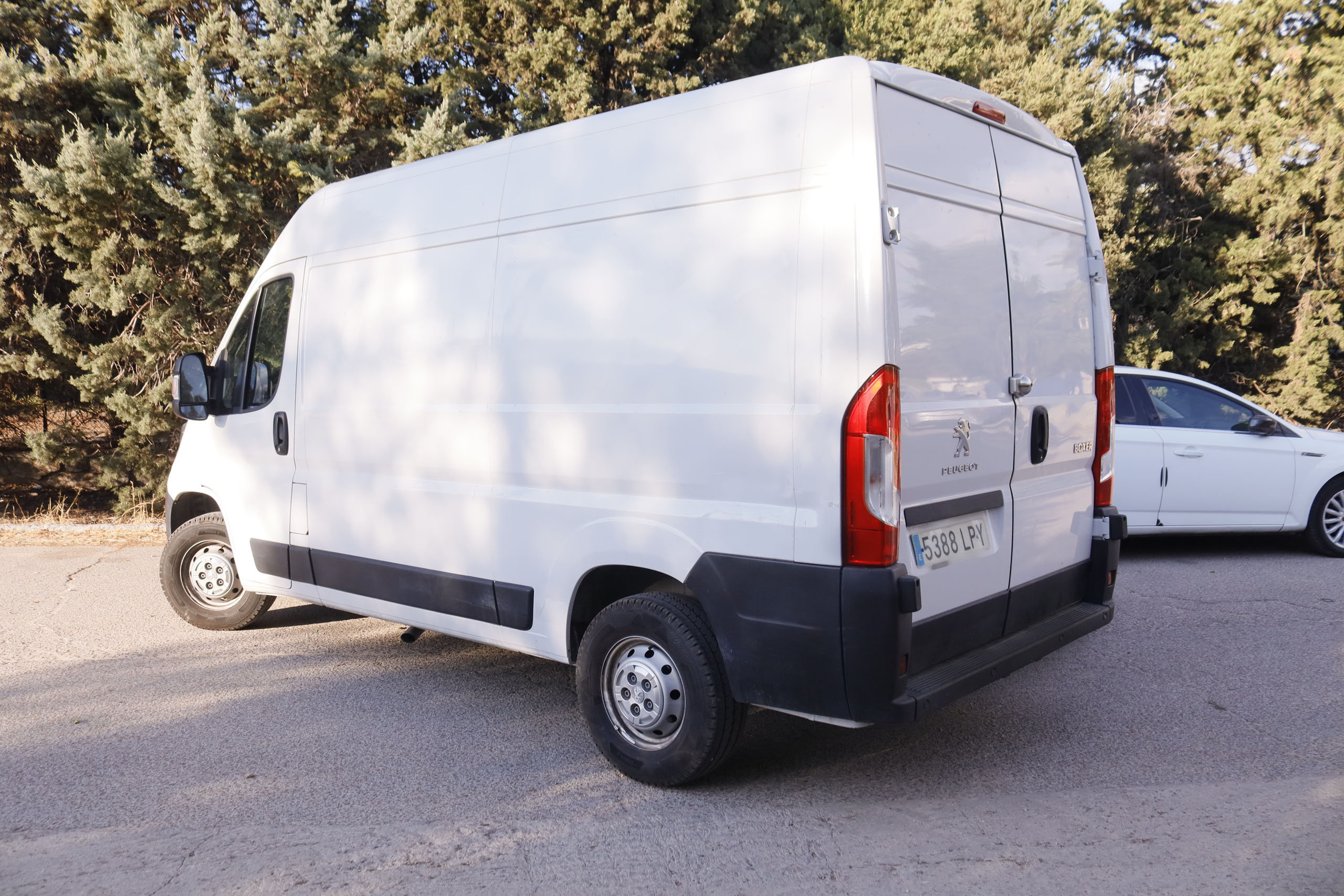 Peugeot Boxer Furgon 2.2 BlueHDi 335 L2H2 - foto 5