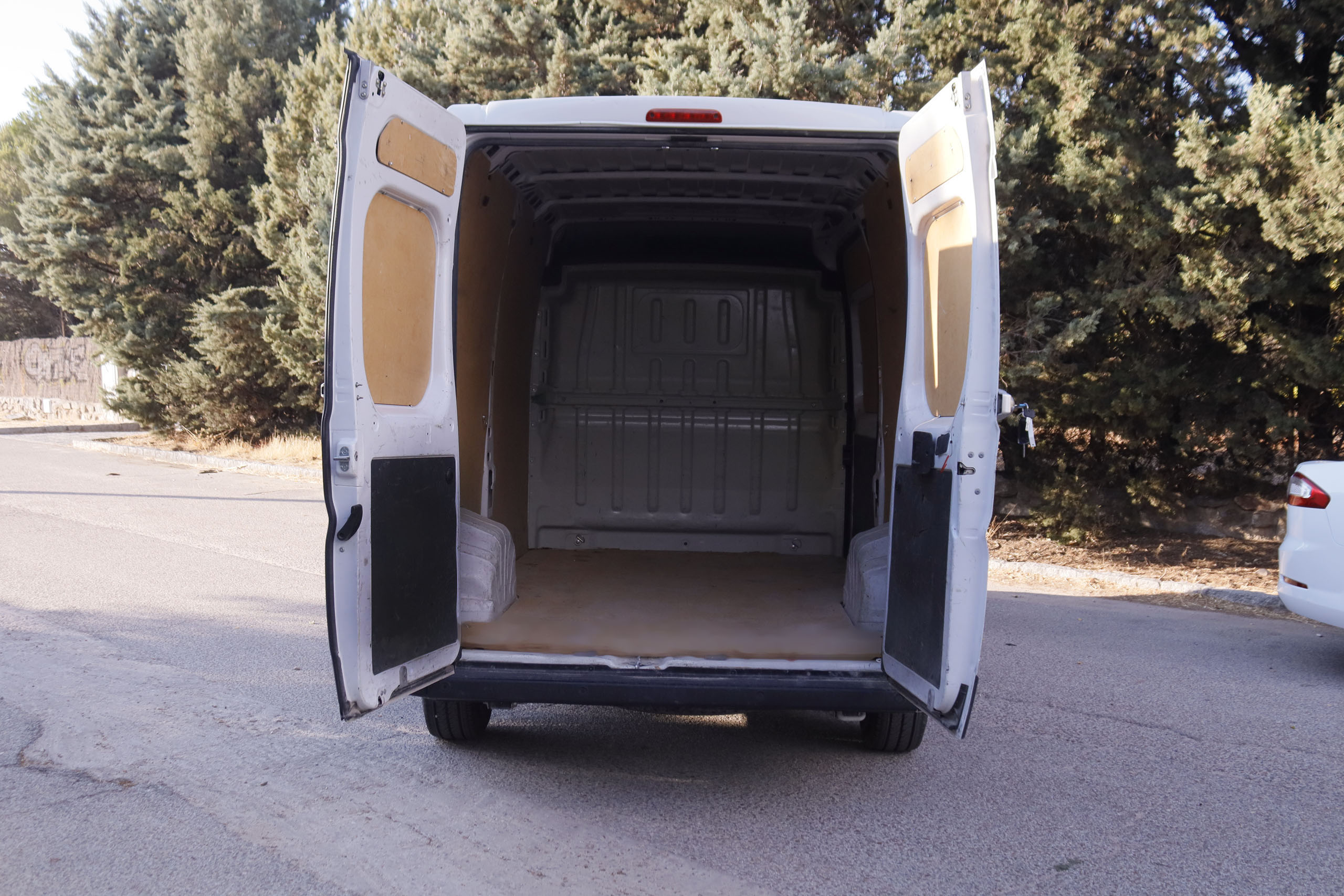 Peugeot Boxer Furgon 2.2 BlueHDi 335 L2H2 - foto 10