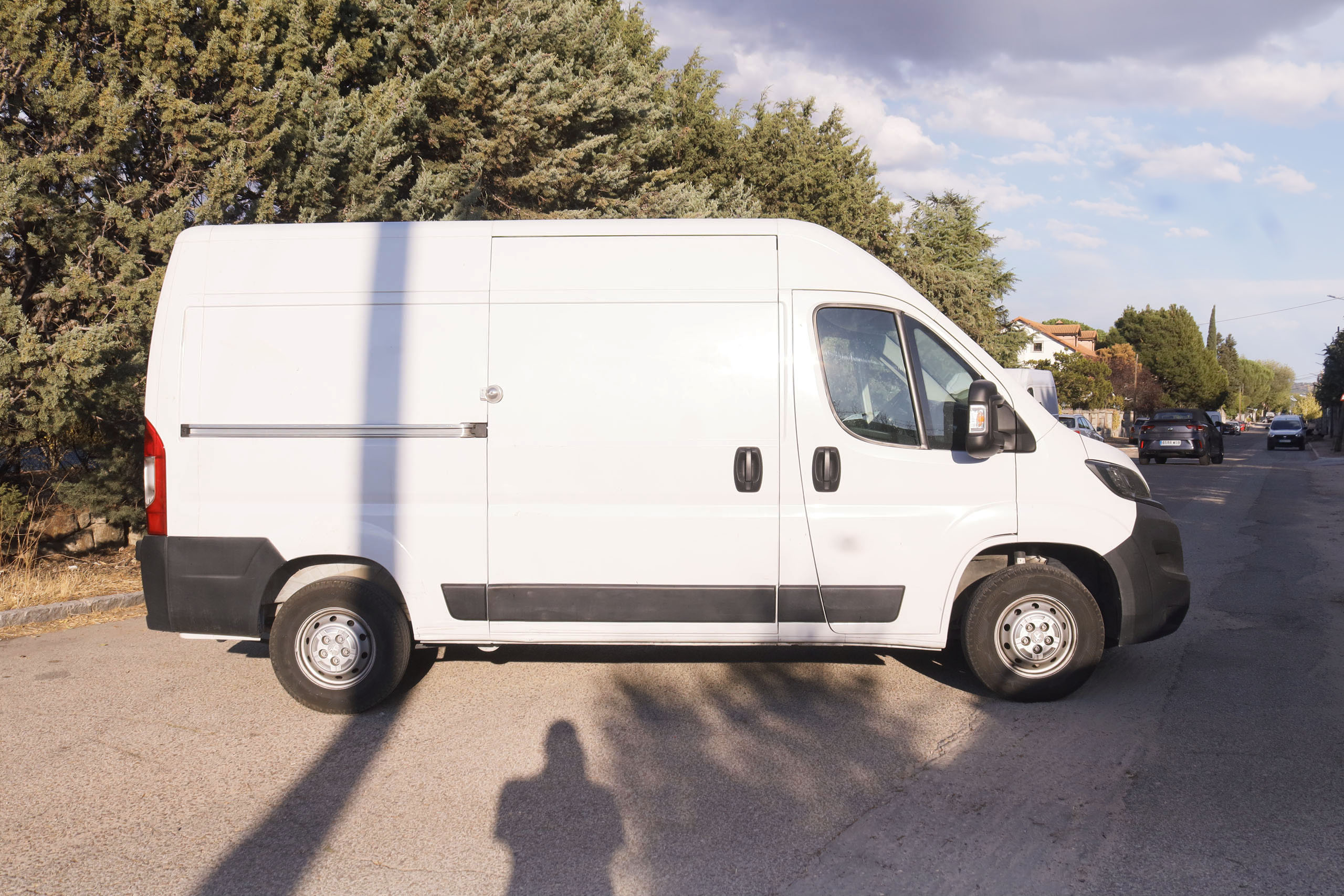 Peugeot Boxer Furgon 2.2 BlueHDi 335 L2H2 - foto 8