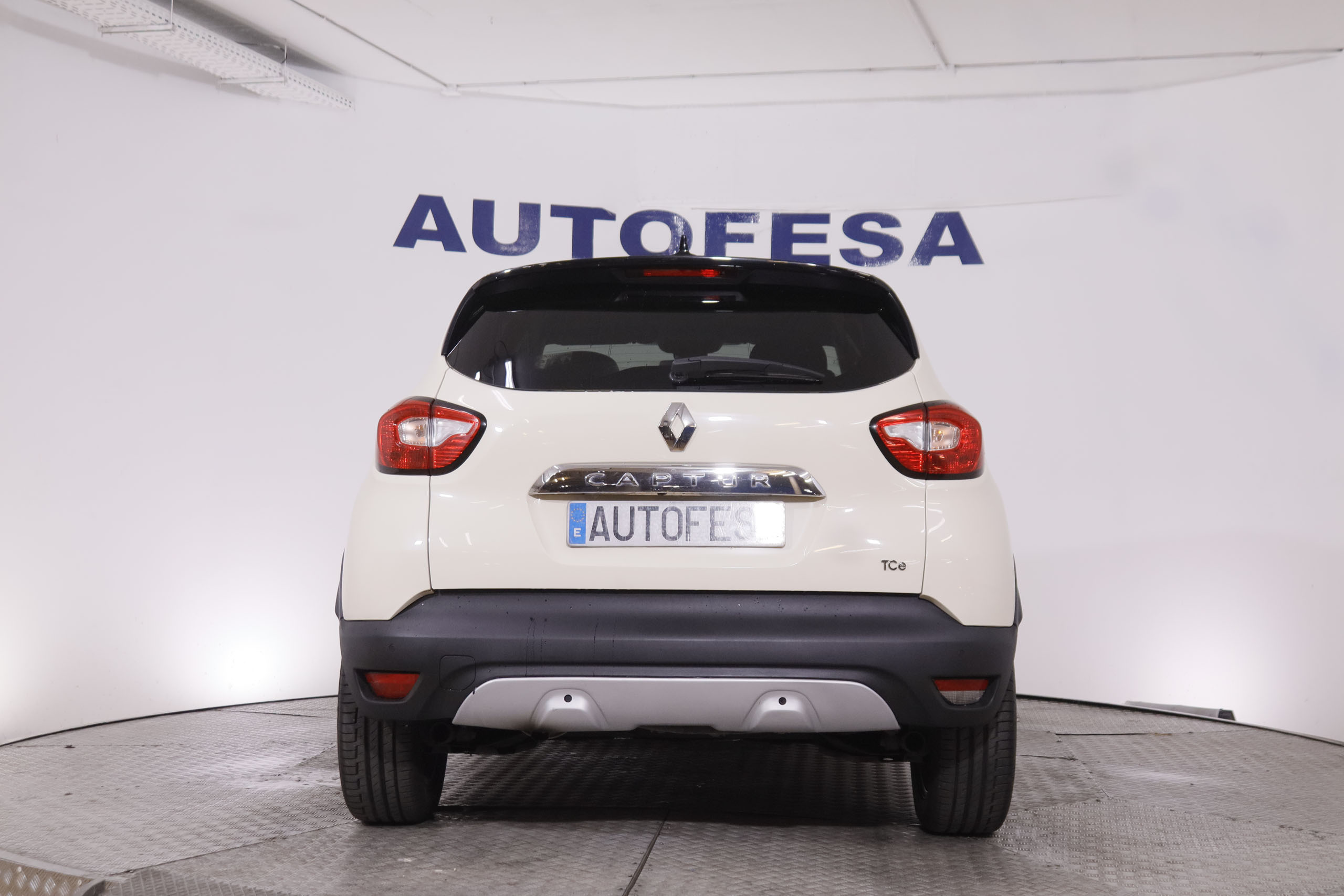 Renault Captur 1.2 TCe - foto 6