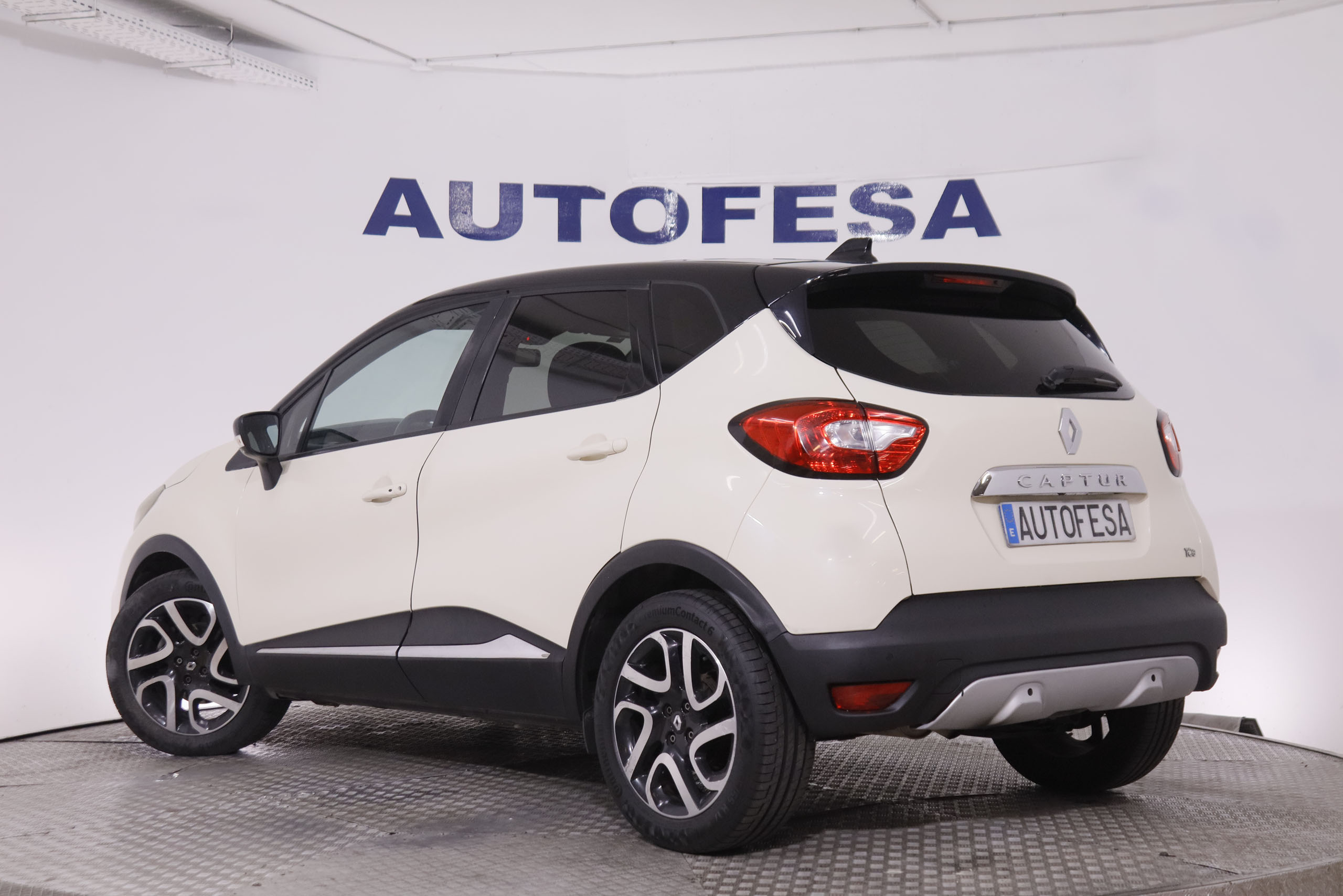 Renault Captur 1.2 TCe - foto 7