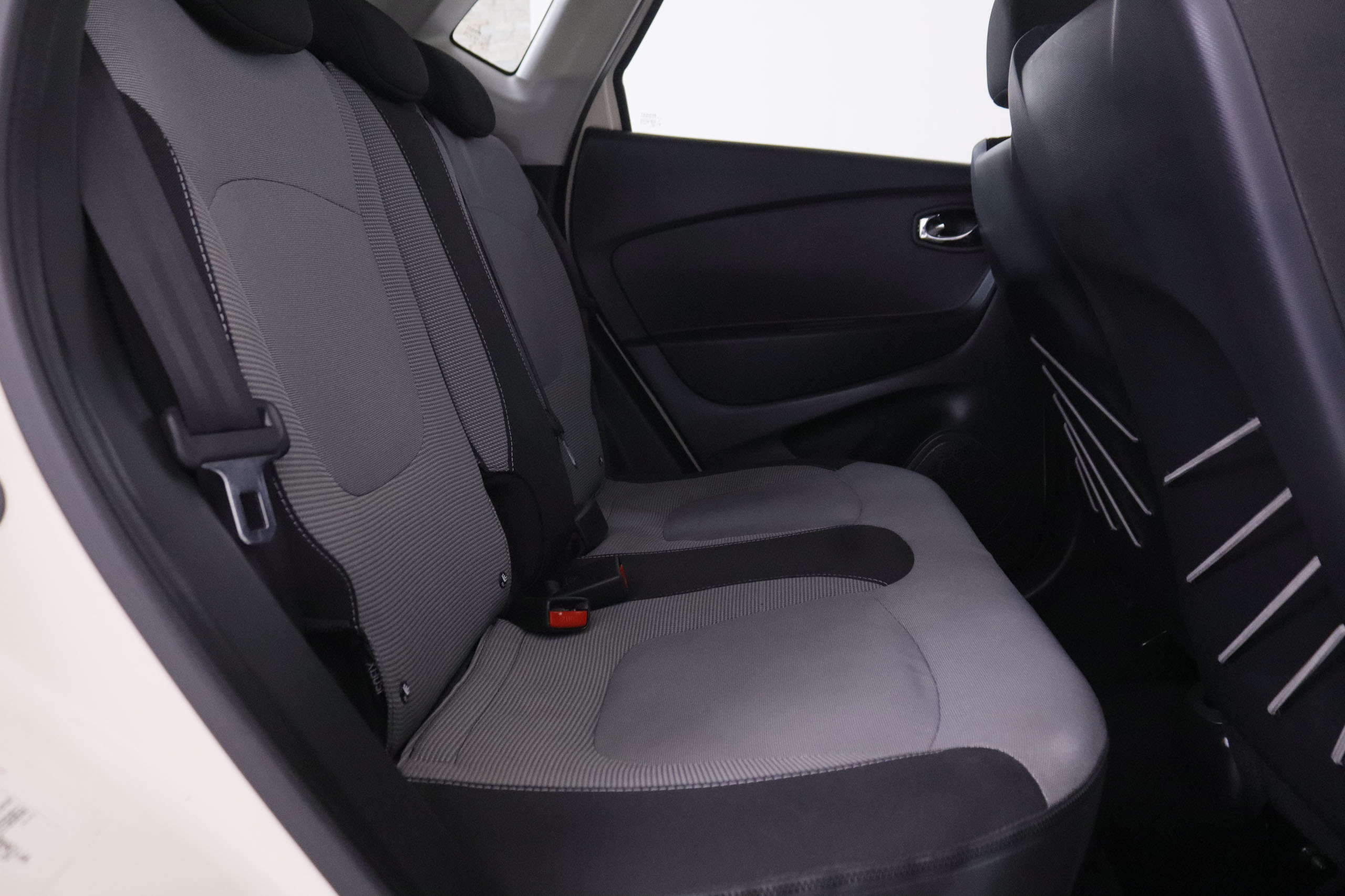 Renault Captur 1.2 TCe - foto 19