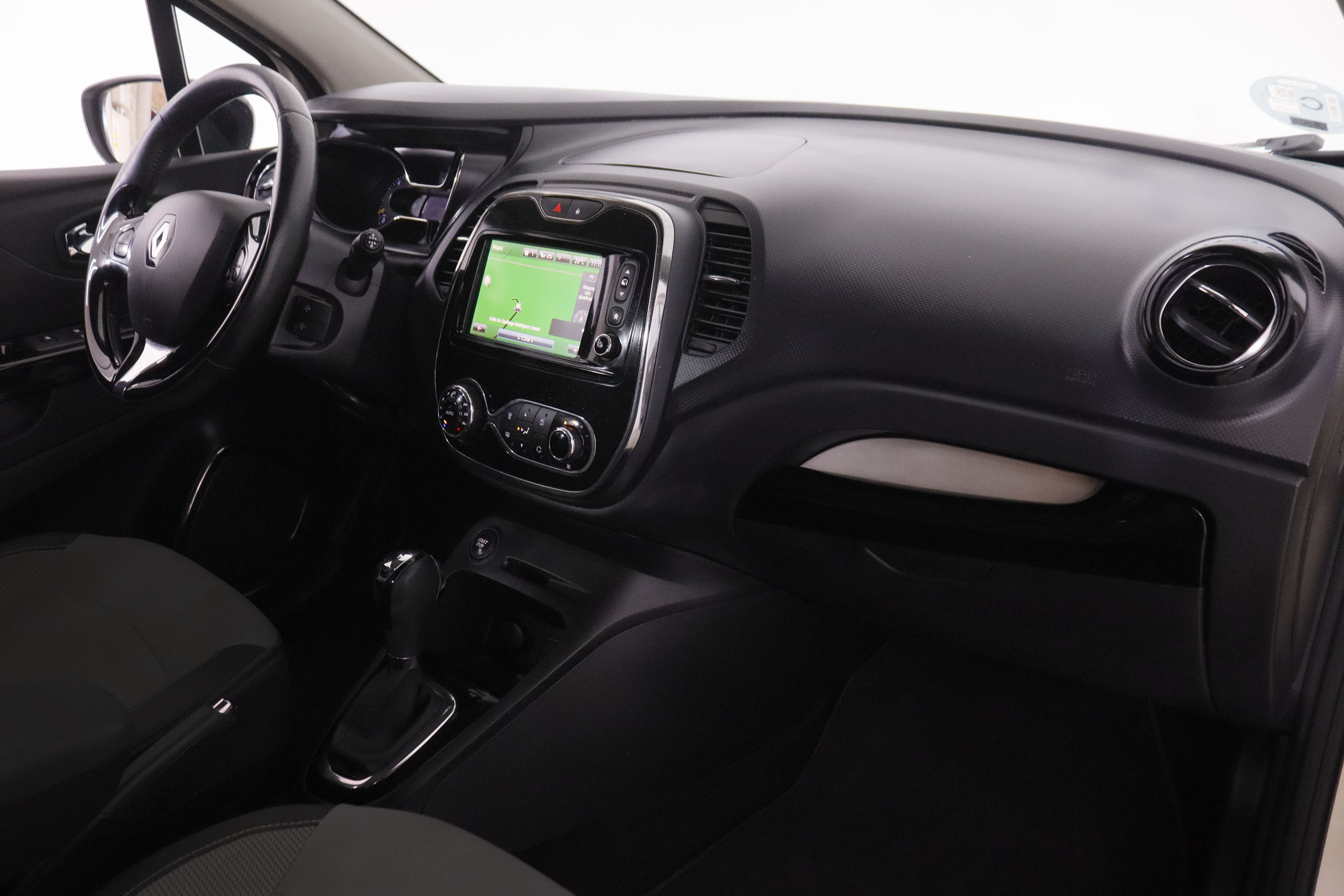 Renault Captur 1.2 TCe - foto 12