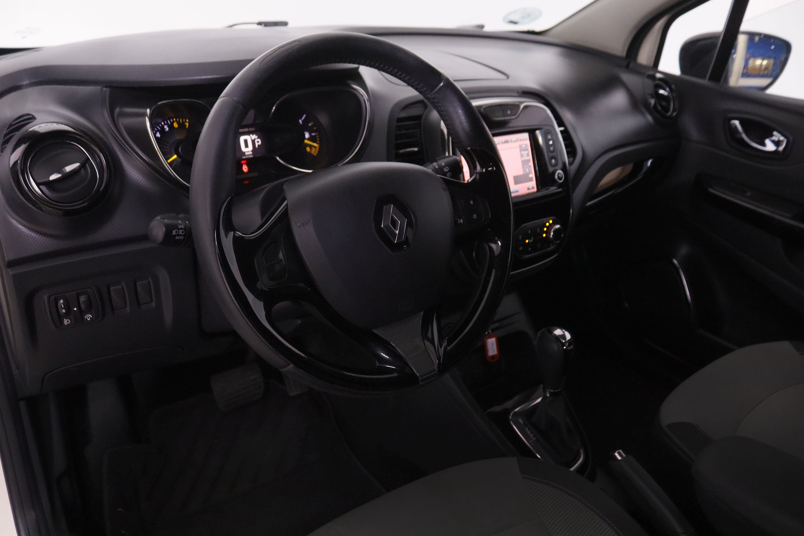 Renault Captur 1.2 TCe - foto 11