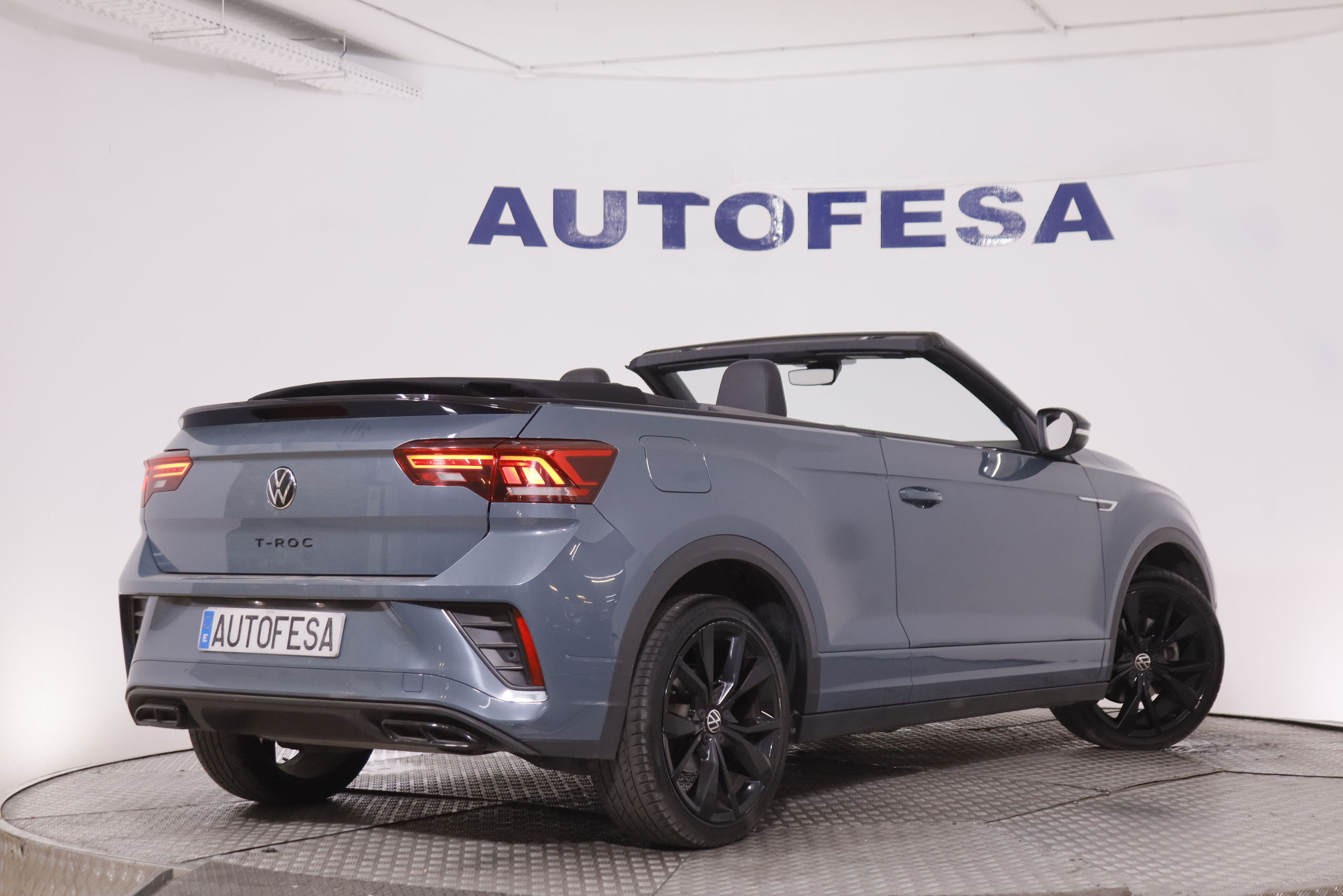 Volkswagen T-Roc 1.5 TSI Cabrio R-Line DSG - foto 3