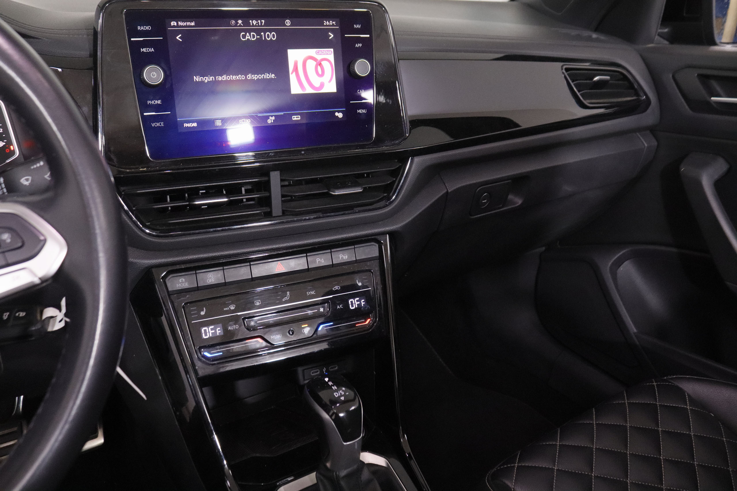 Volkswagen T-Roc 1.5 TSI Cabrio R-Line DSG - foto 22
