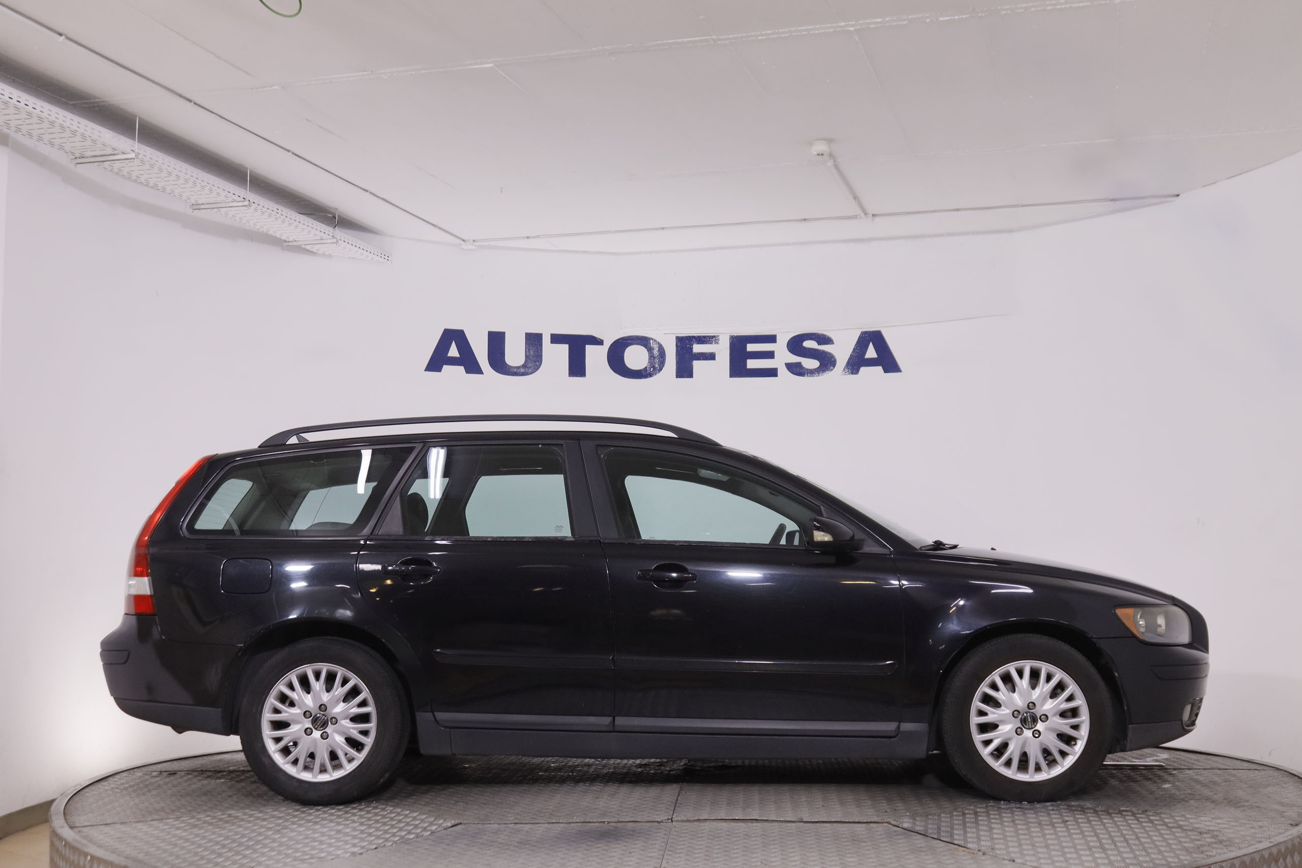 Volvo V50 2.4i Momentum - foto 7