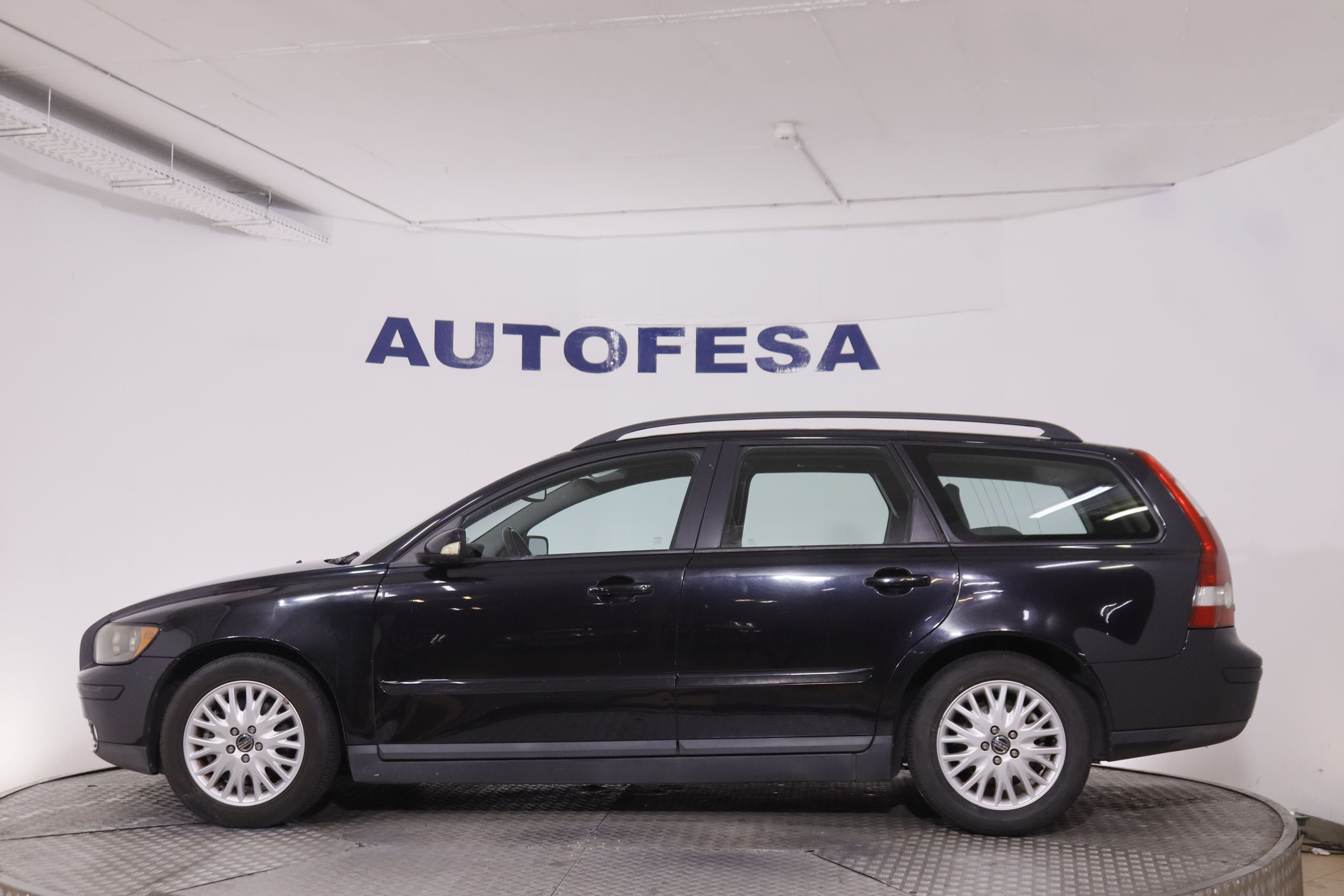 Volvo V50 2.4i Momentum - foto 4