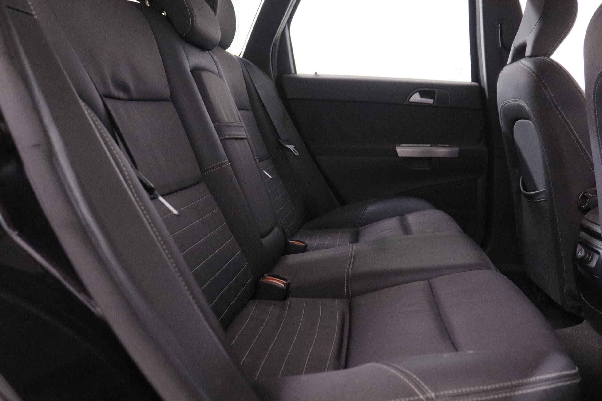 Volvo V50 2.4i Momentum - foto 16