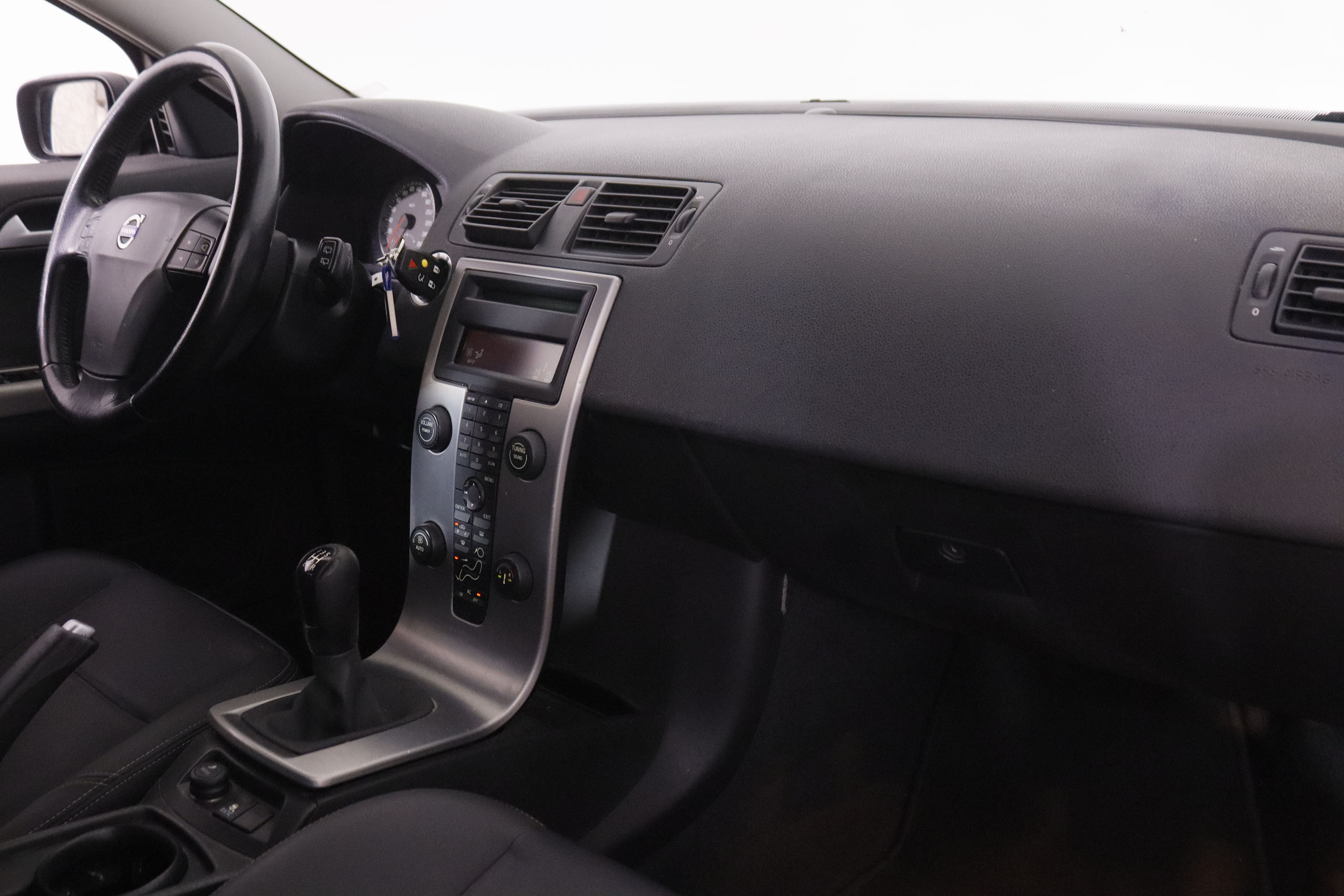 Volvo V50 2.4i Momentum - foto 10