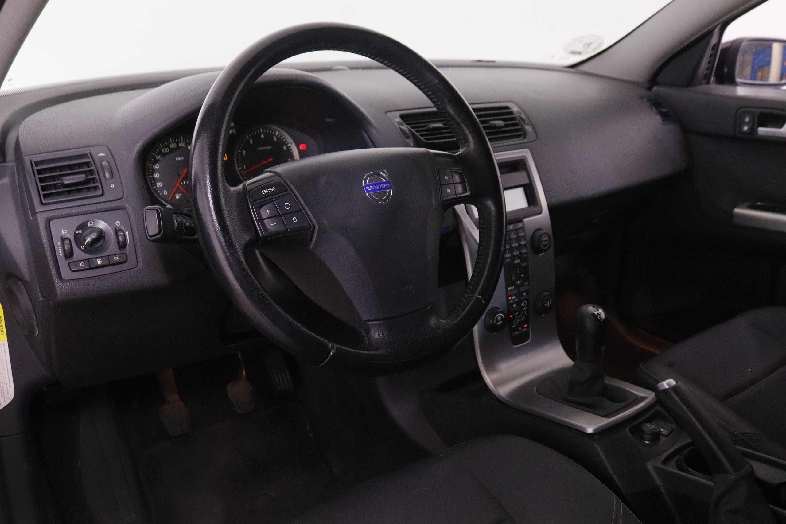 Volvo V50 2.4i Momentum - foto 9