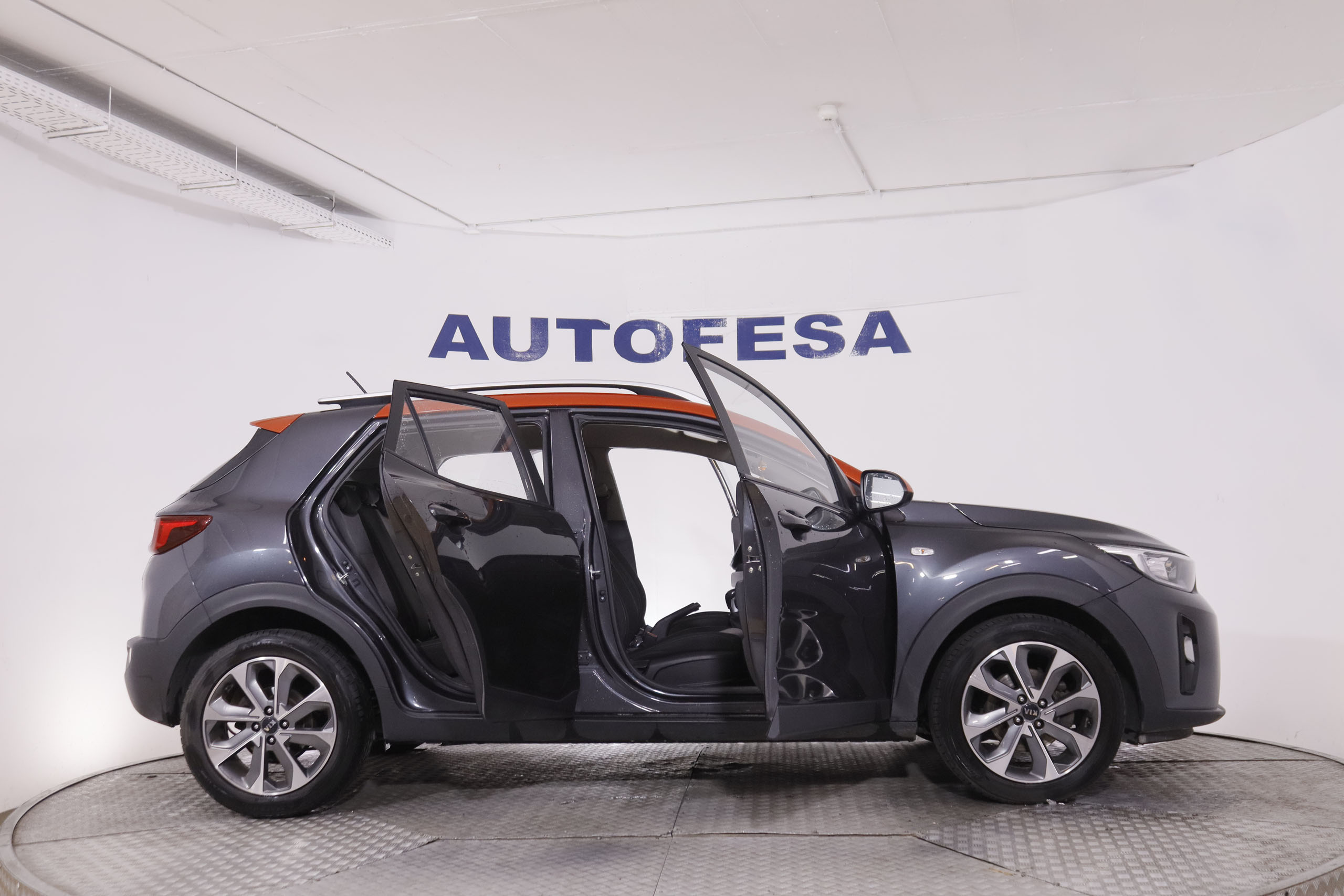 Kia Stonic 1.0 T-GDi Concept - foto 9
