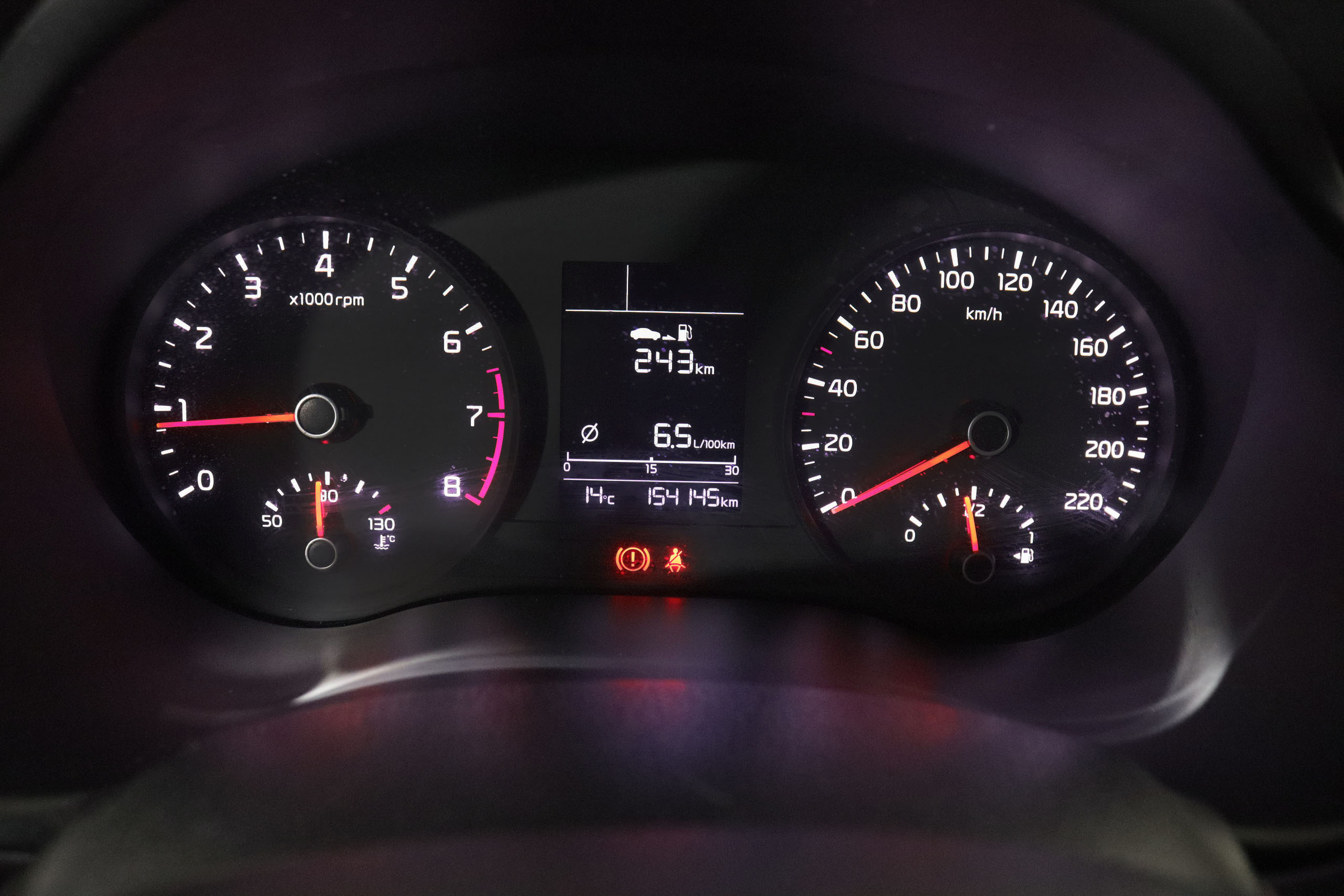 Kia Stonic 1.0 T-GDi Concept - foto 17