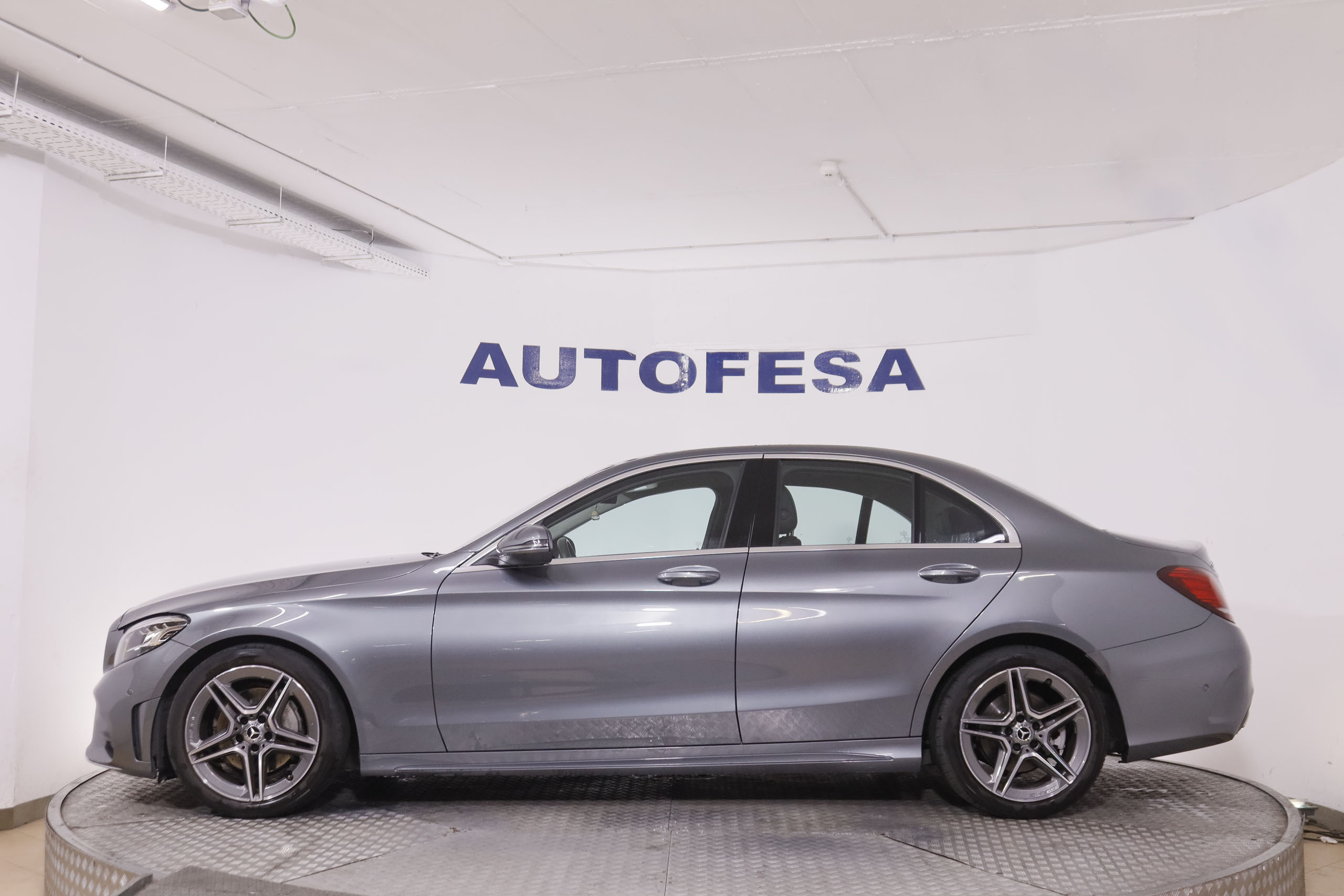 Mercedes-Benz Clase C C200 MHEV AMG Line Extras - foto 4