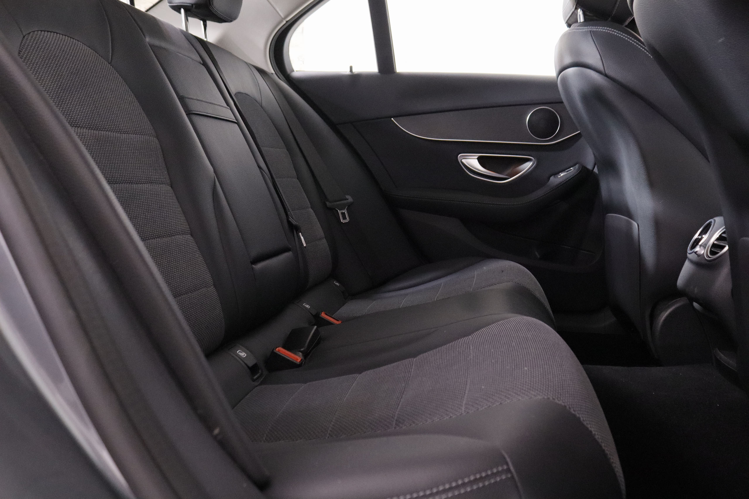 Mercedes-Benz Clase C C200 MHEV AMG Line Extras - foto 25