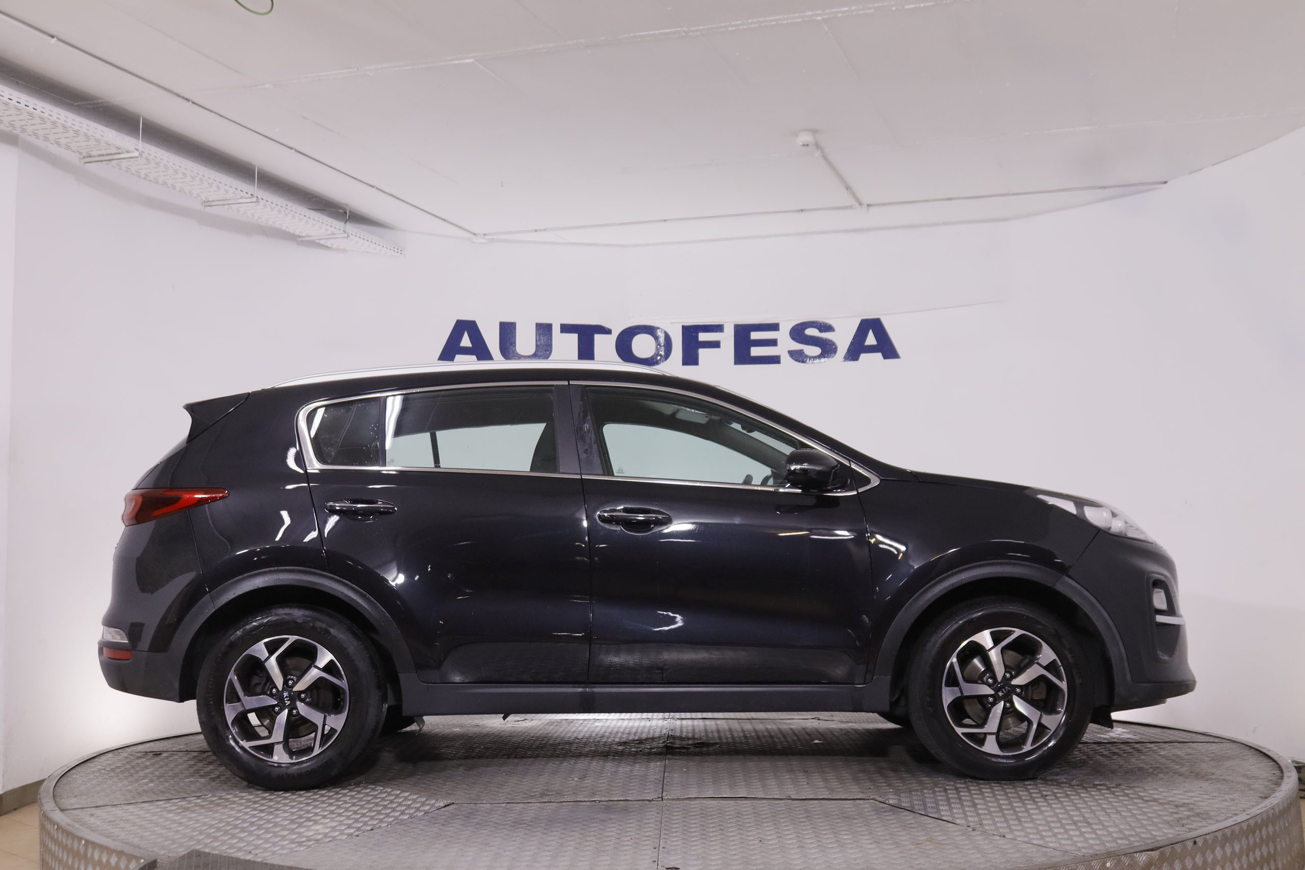 Kia Sportage 1.6 CRDi MHEV Drive - foto 8