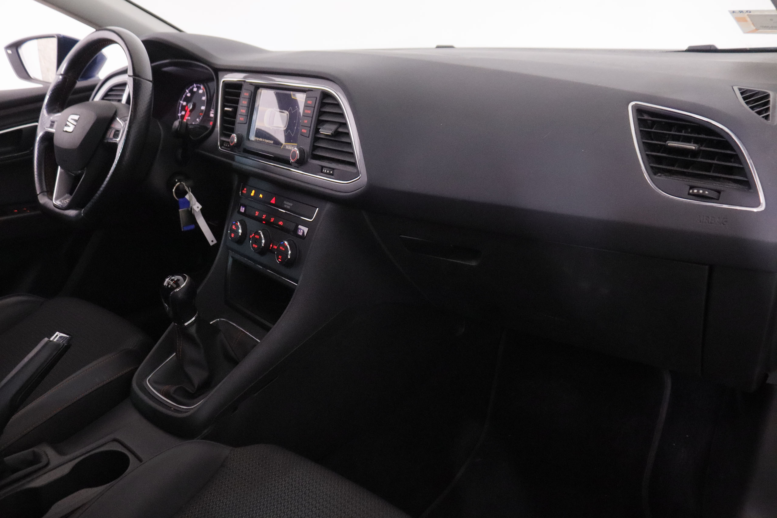 SEAT León 1.4 TSI FR Plus - foto 14