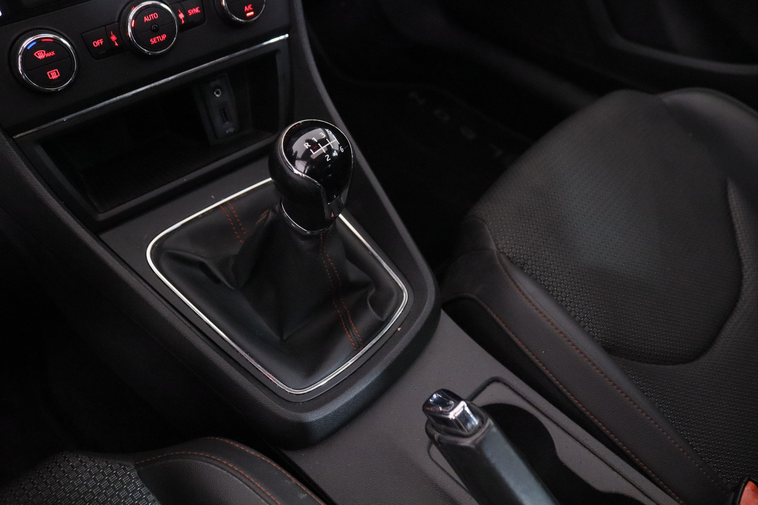 SEAT León 1.4 TSI FR Plus - foto 20