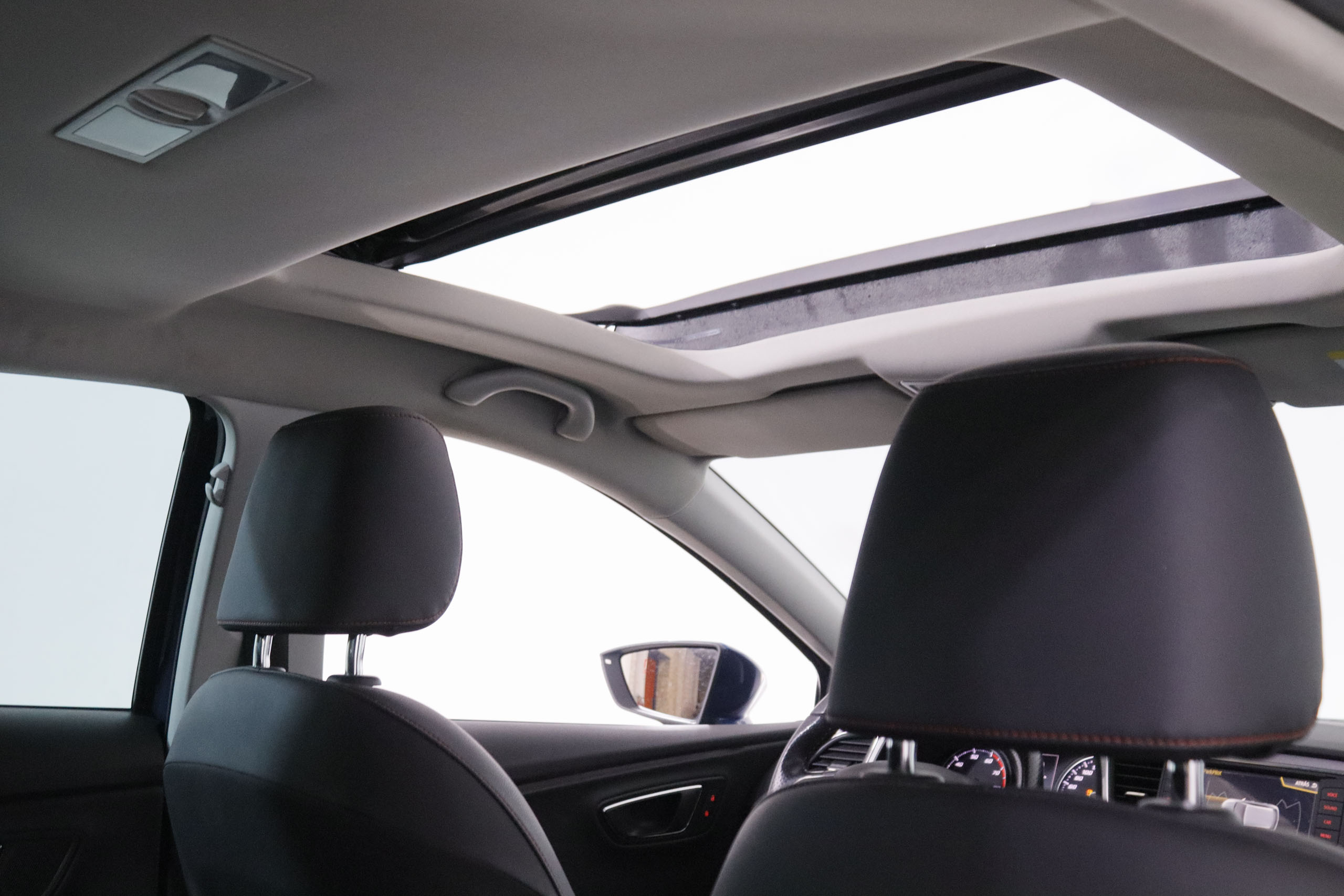 SEAT León 1.4 TSI FR Plus - foto 12