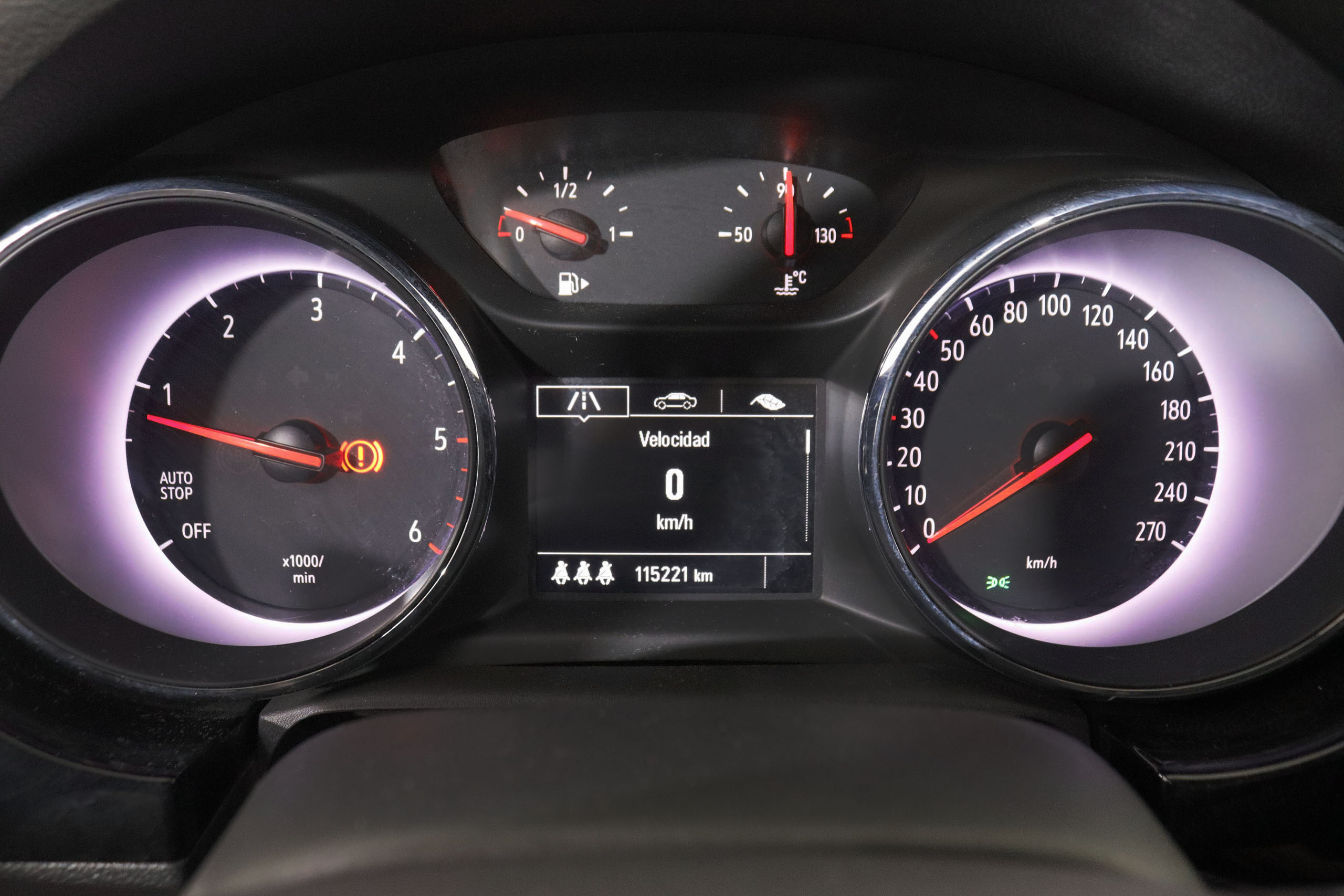 Opel Astra 1.6 CDTI Dynamic - foto 17