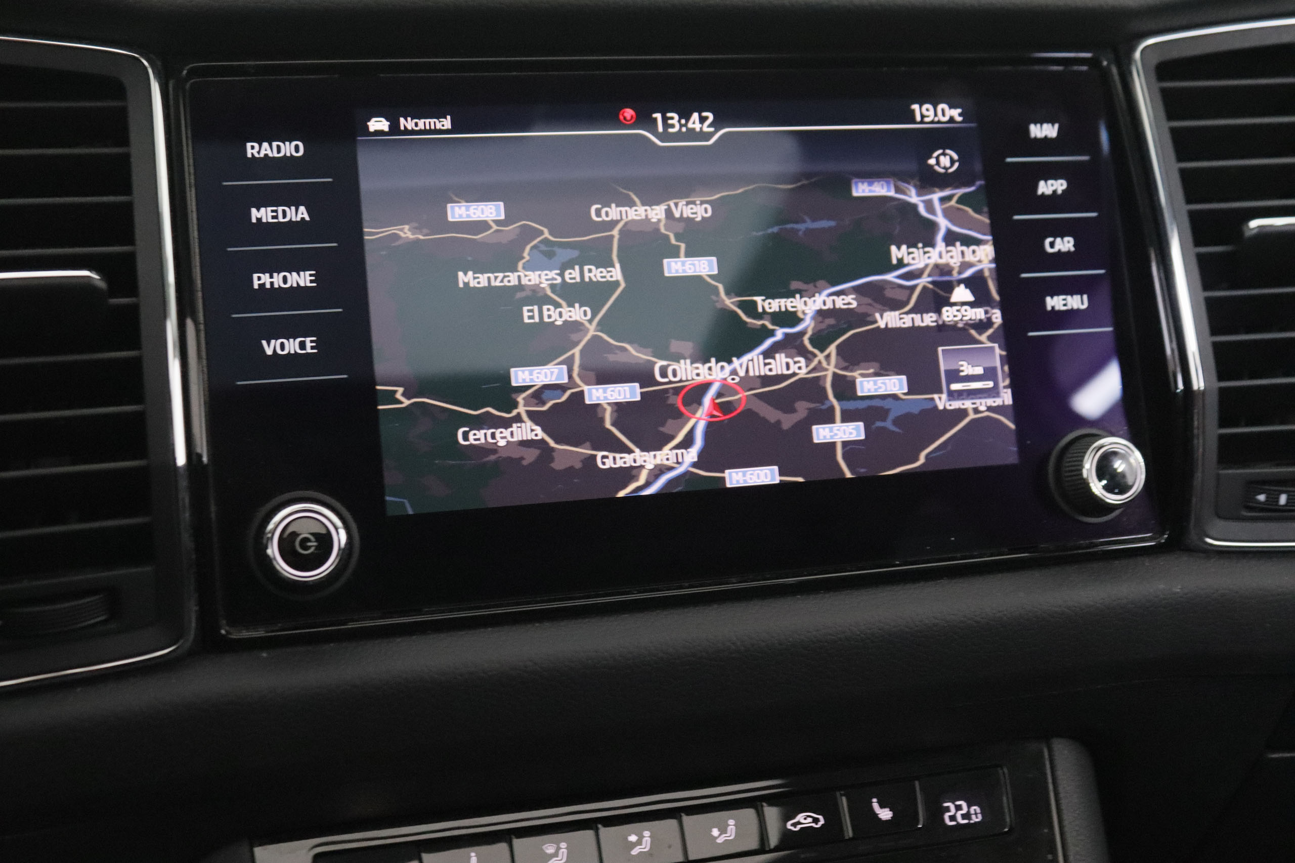 Škoda Kodiaq 1.5 TSI 7 plazas - foto 16