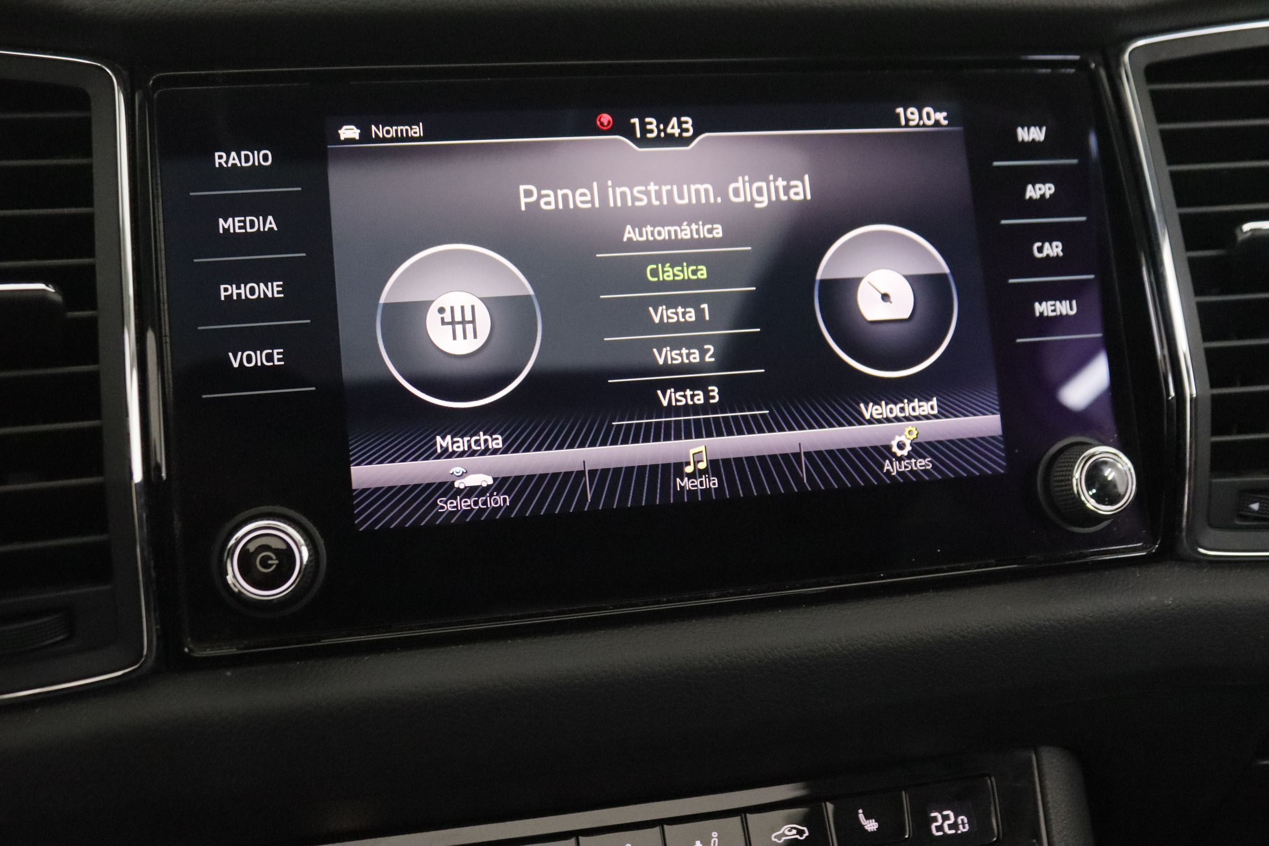 Škoda Kodiaq 1.5 TSI 7 plazas - foto 21
