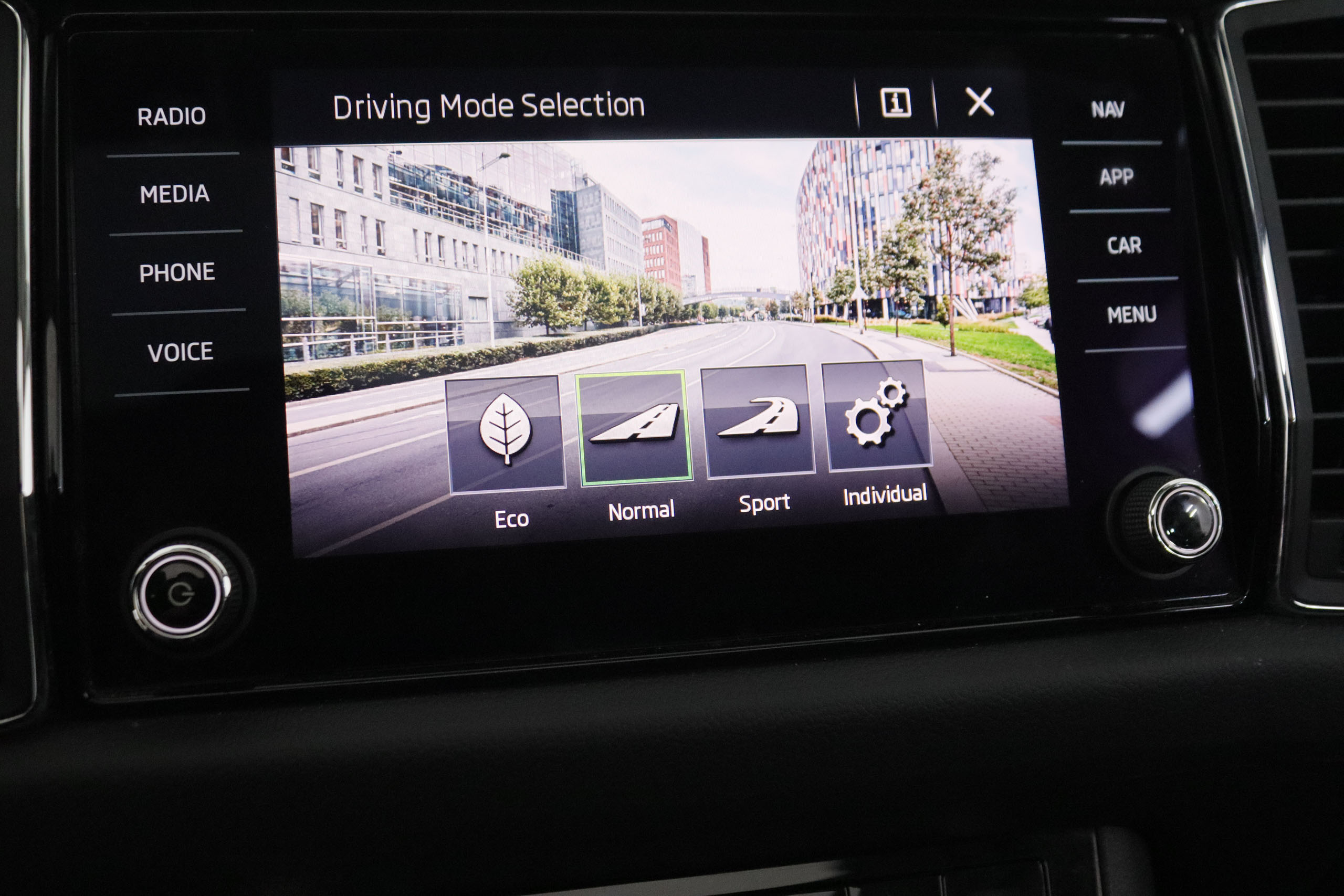 Škoda Kodiaq 1.5 TSI 7 plazas - foto 19