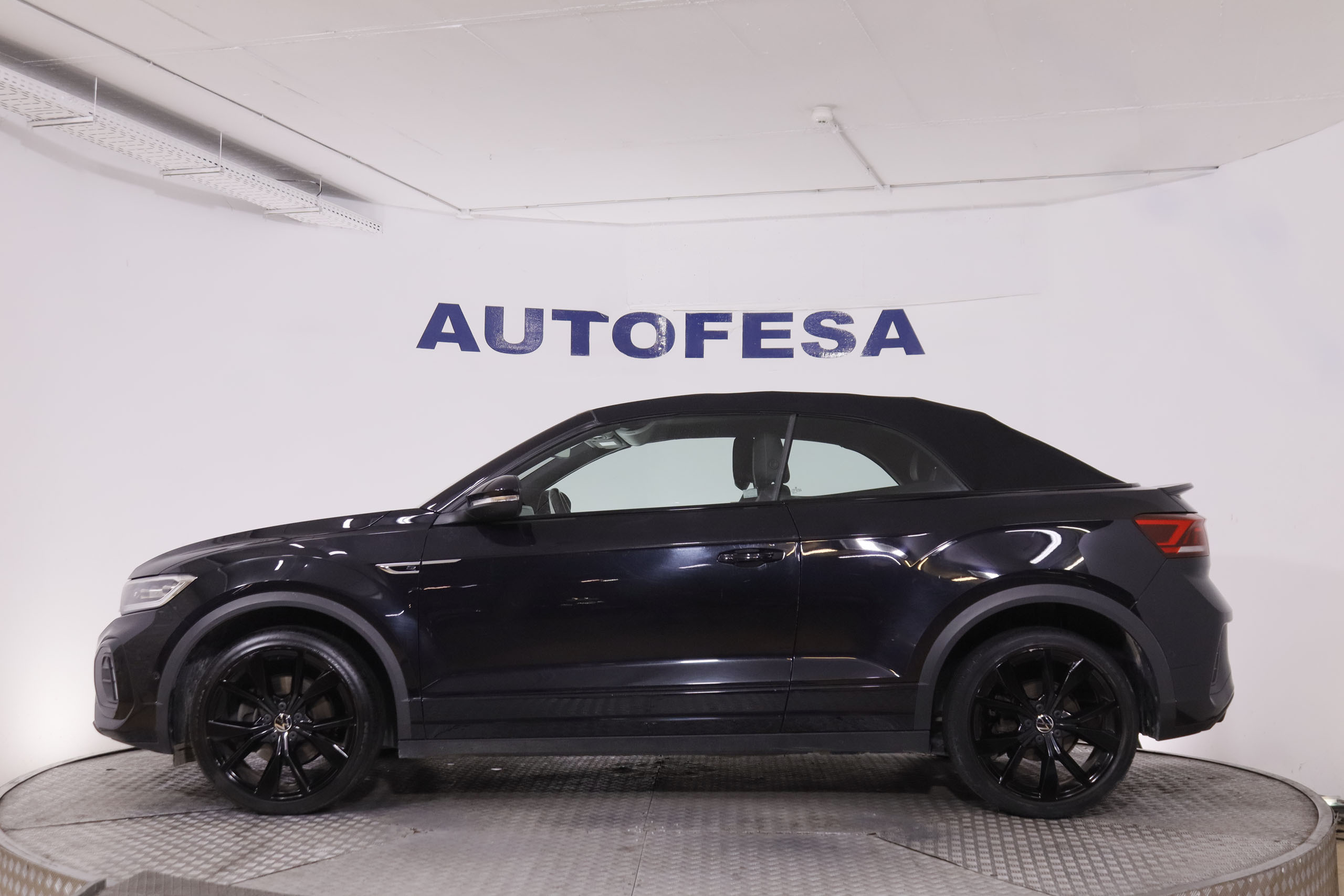 Volkswagen T-Roc 1.5 TSI Cabrio R-Line DSG - foto 6