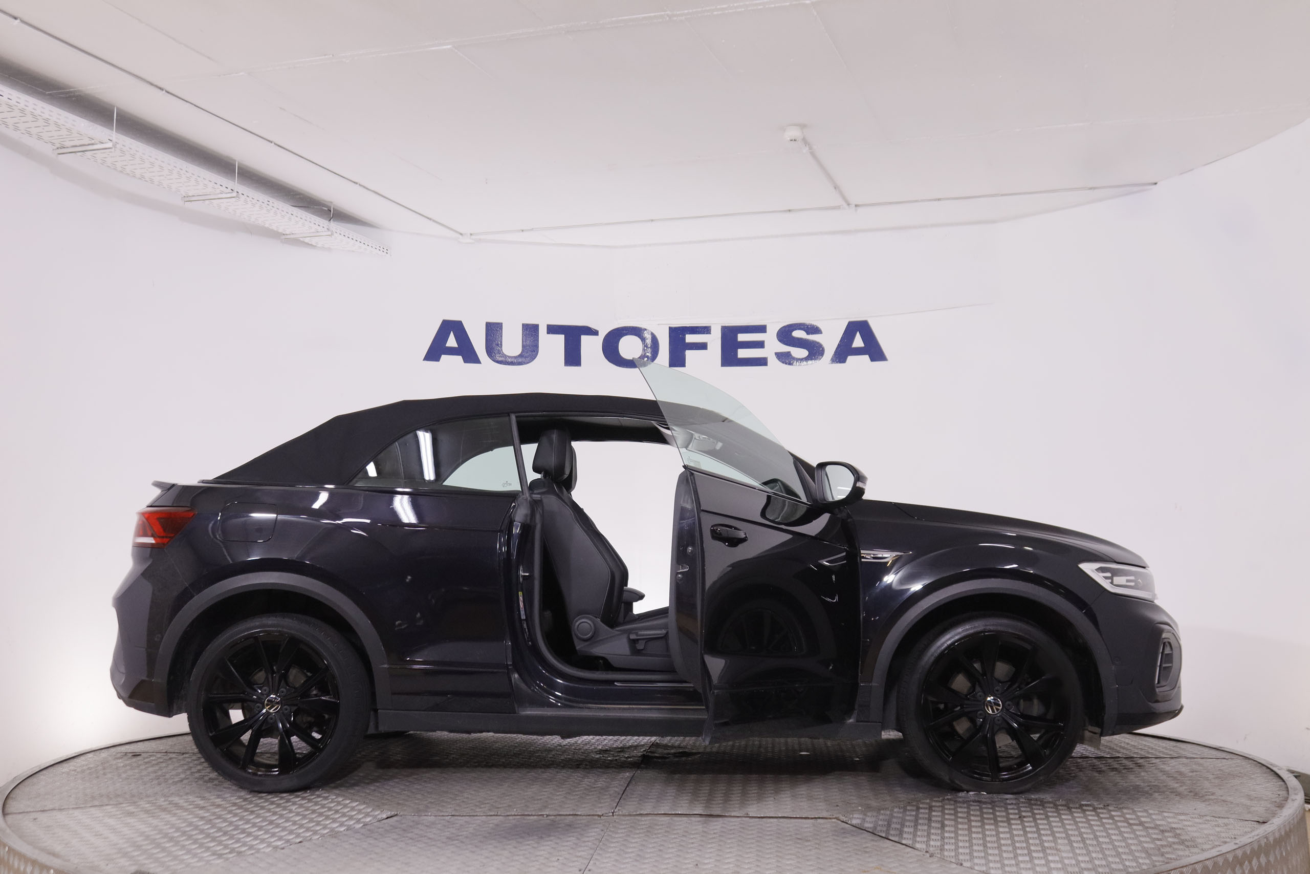 Volkswagen T-Roc 1.5 TSI Cabrio R-Line DSG - foto 14