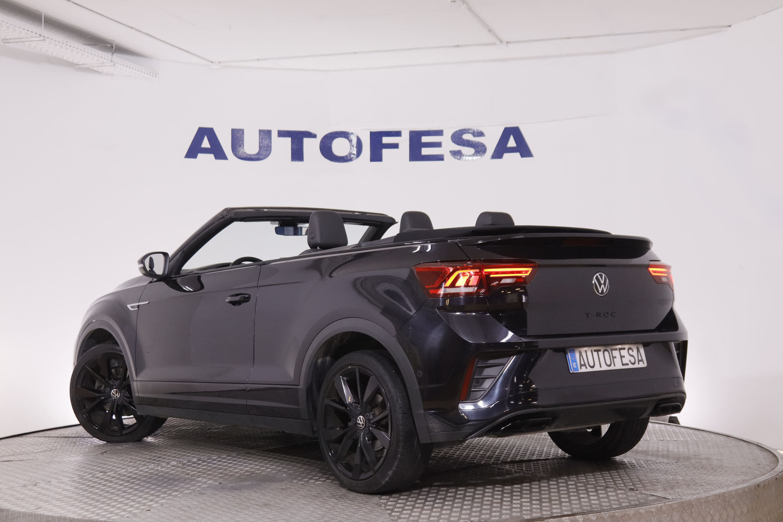 Volkswagen T-Roc 1.5 TSI Cabrio R-Line DSG - foto 11