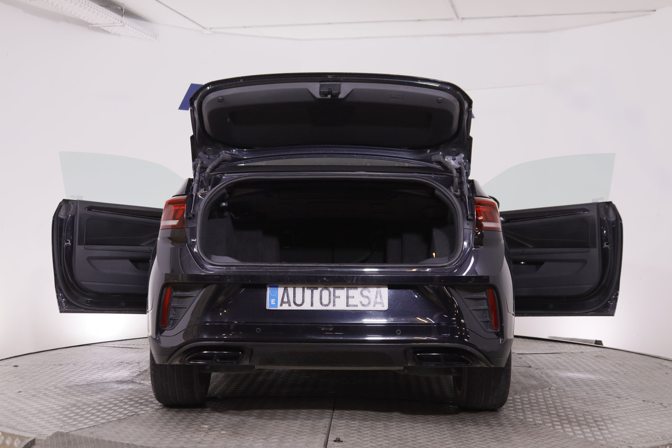 Volkswagen T-Roc 1.5 TSI Cabrio R-Line DSG - foto 16
