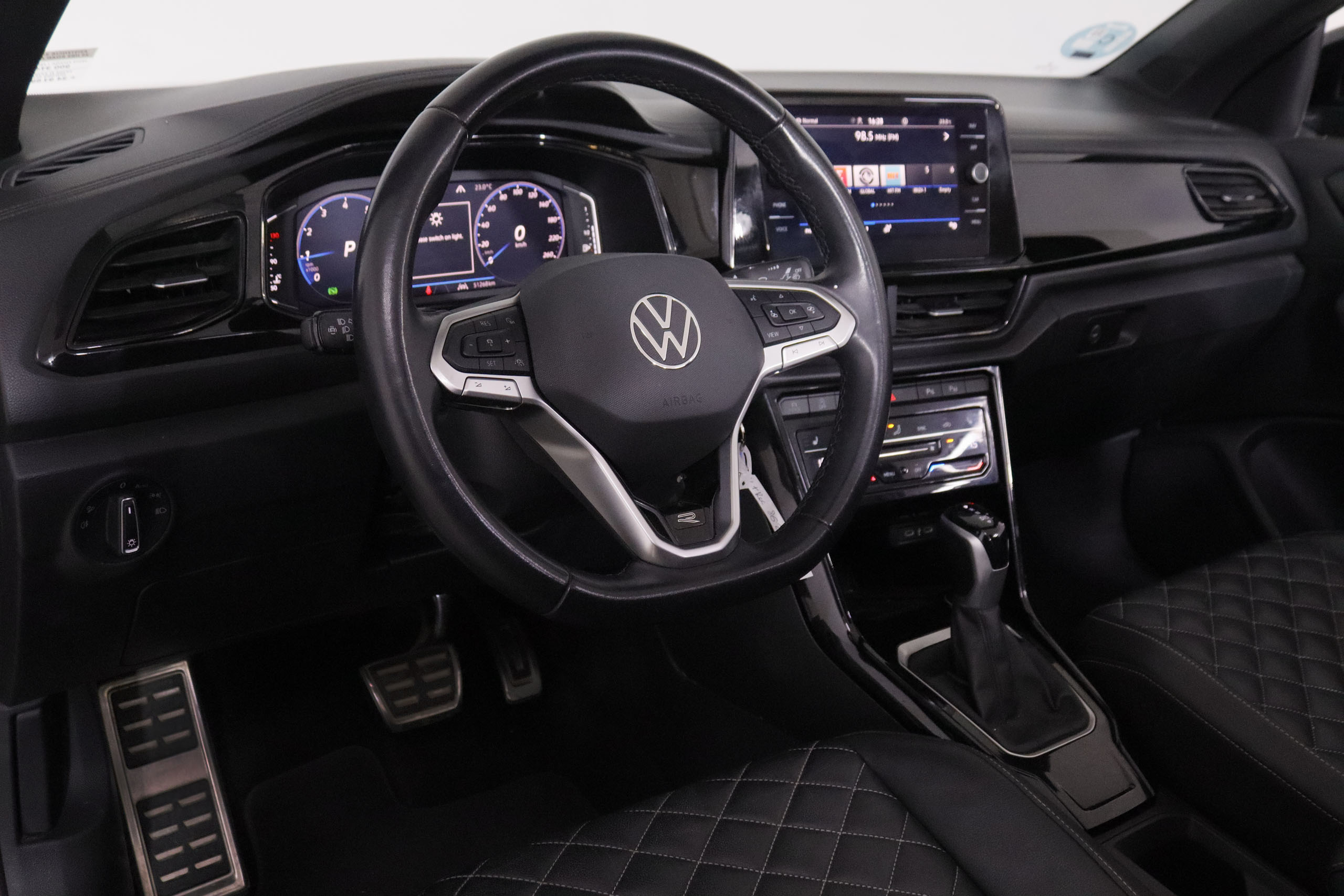 Volkswagen T-Roc 1.5 TSI Cabrio R-Line DSG - foto 17