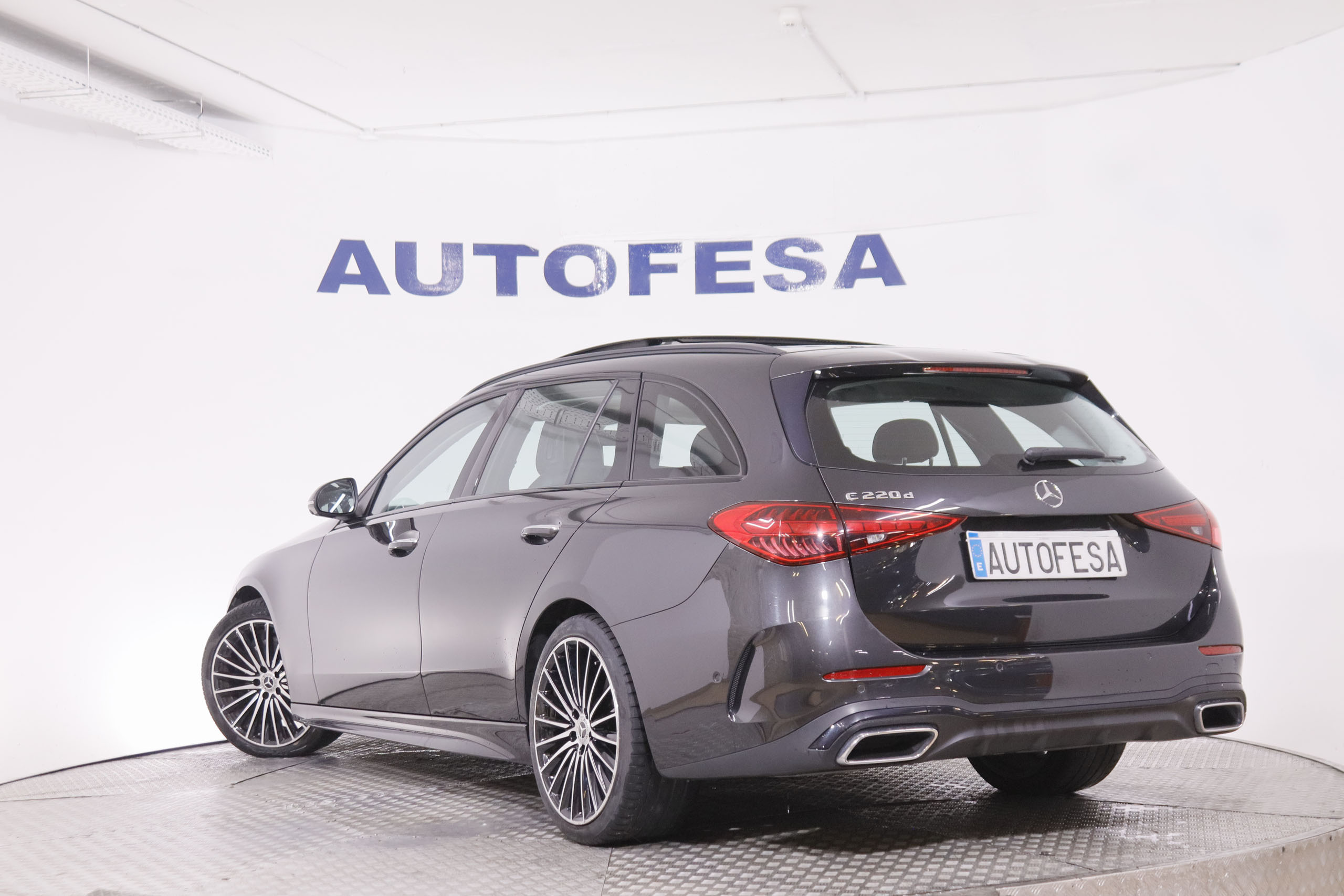 Mercedes-Benz Clase C C220d AMG Line - foto 6