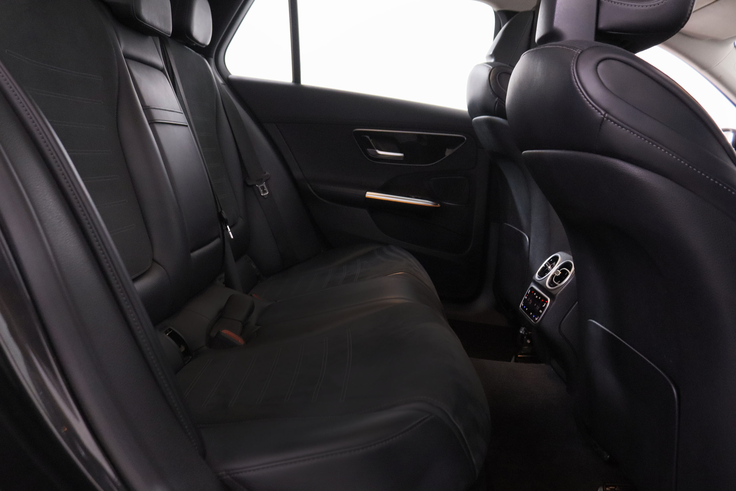 Mercedes-Benz Clase C C220d AMG Line - foto 28