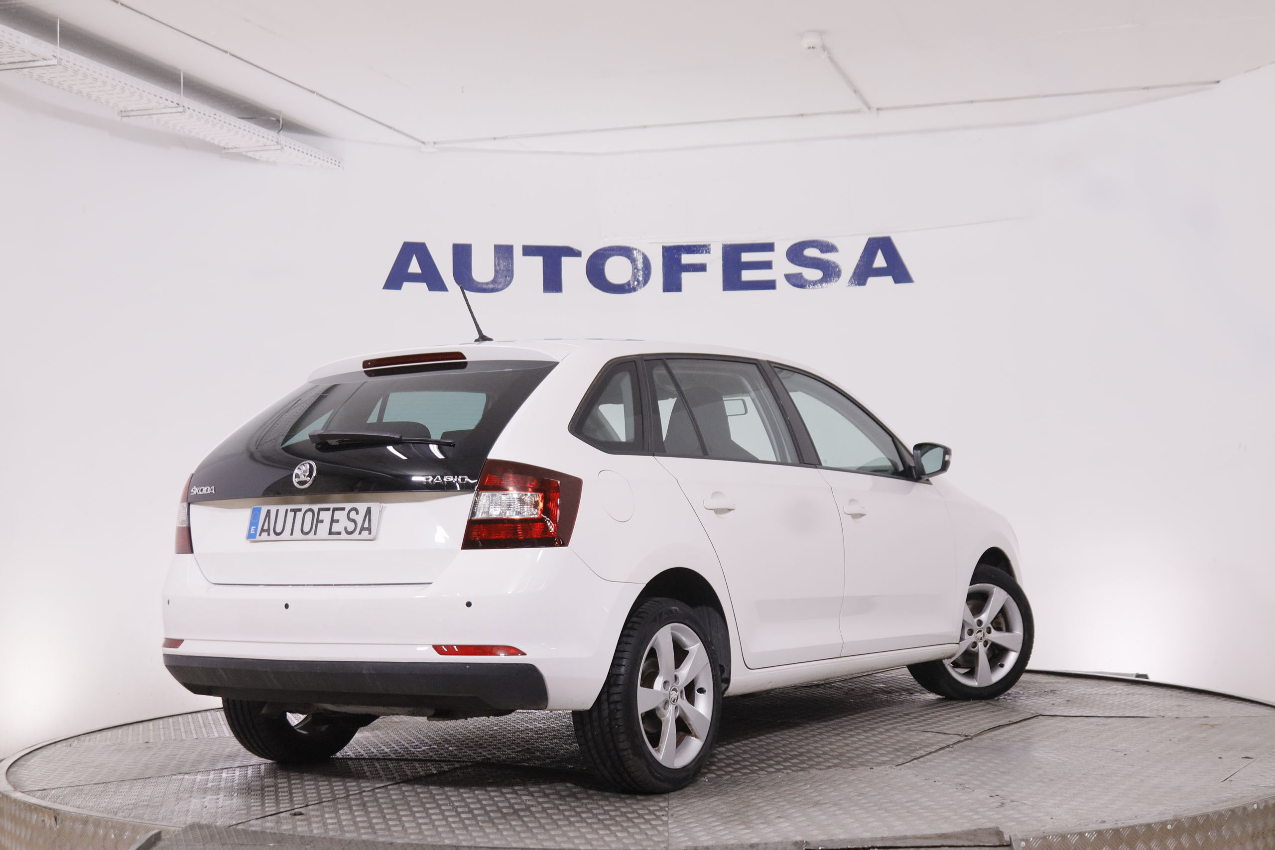 Škoda Rapid 1.2 TSI Spaceback - foto 6