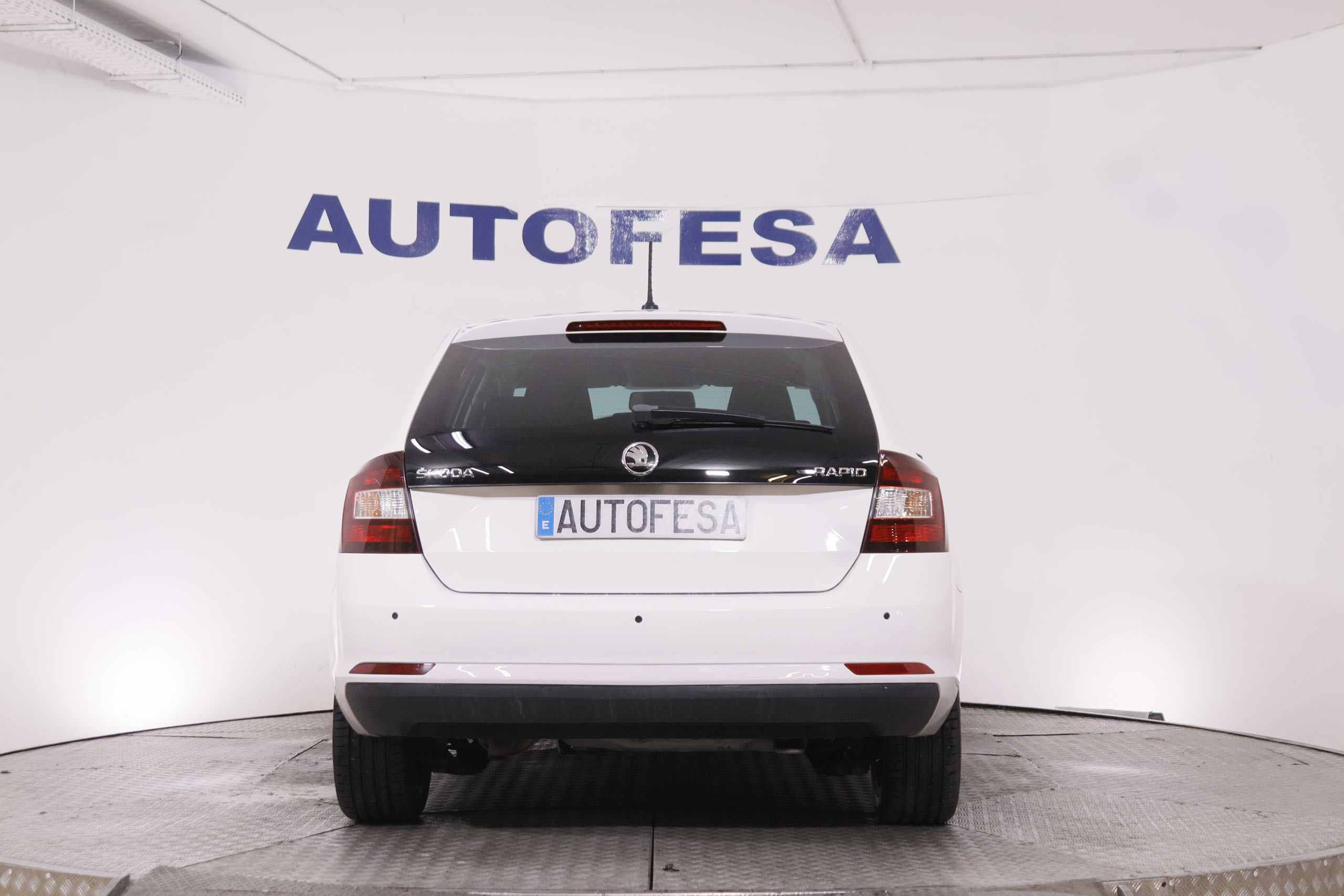Škoda Rapid 1.2 TSI Spaceback - foto 9