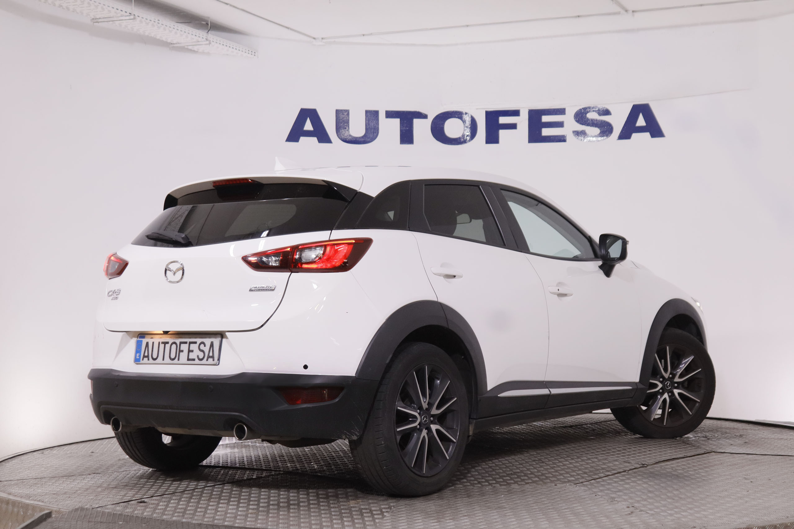 Mazda CX-3 Skyactiv-D 1.5D 4WD Style - foto 7