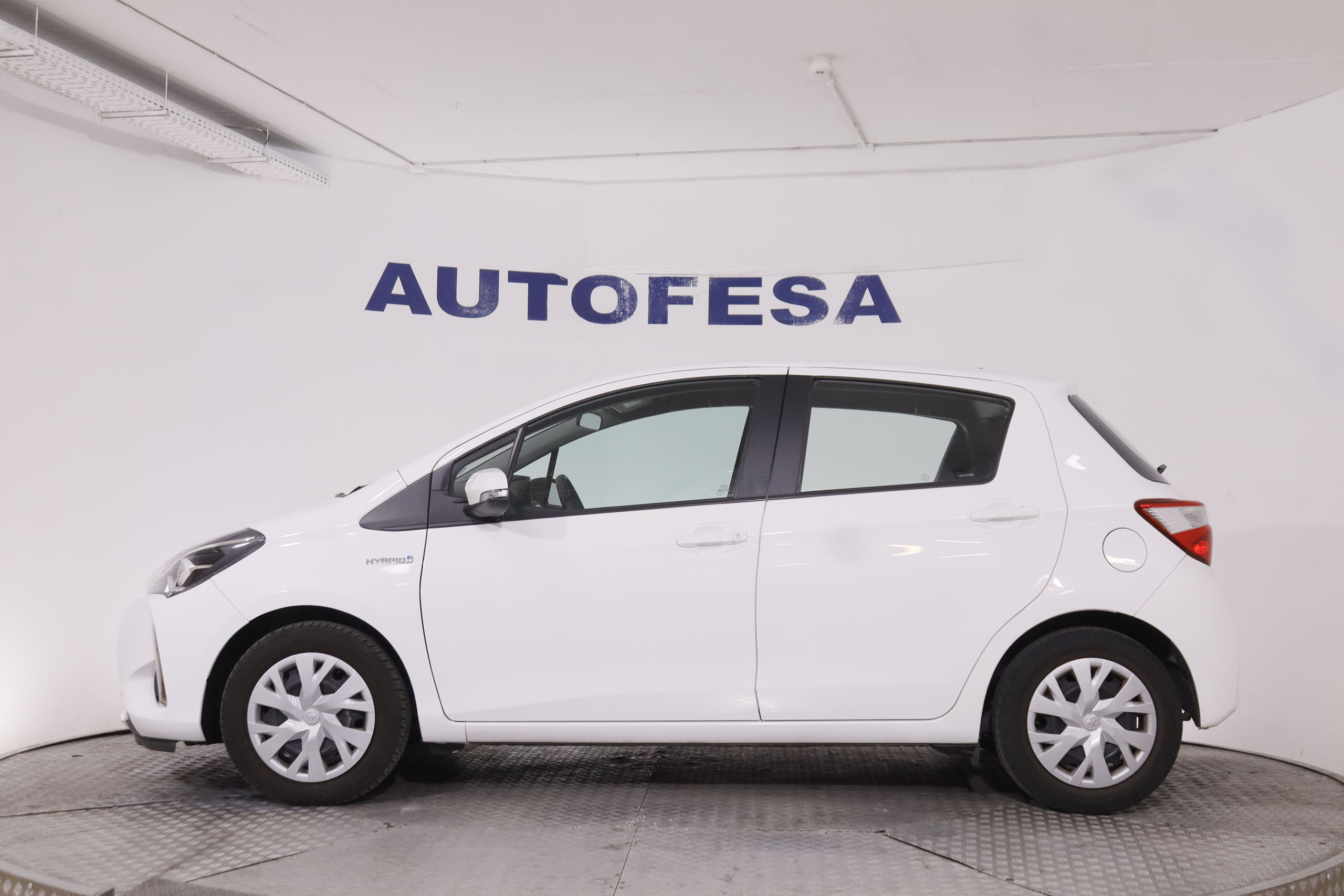 Toyota Yaris 1.5 100H Hybrid - foto 4