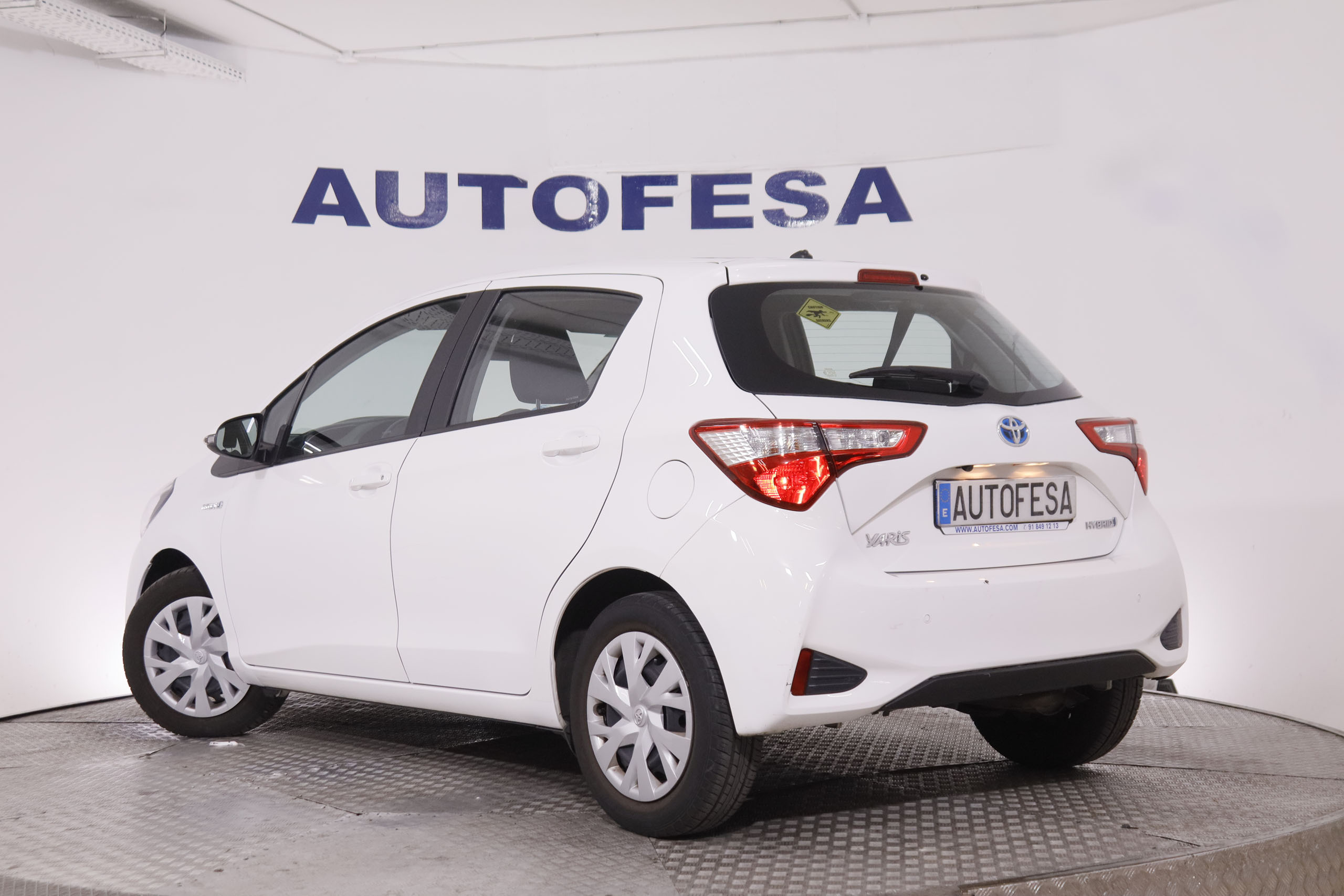 Toyota Yaris 1.5 100H Hybrid - foto 7