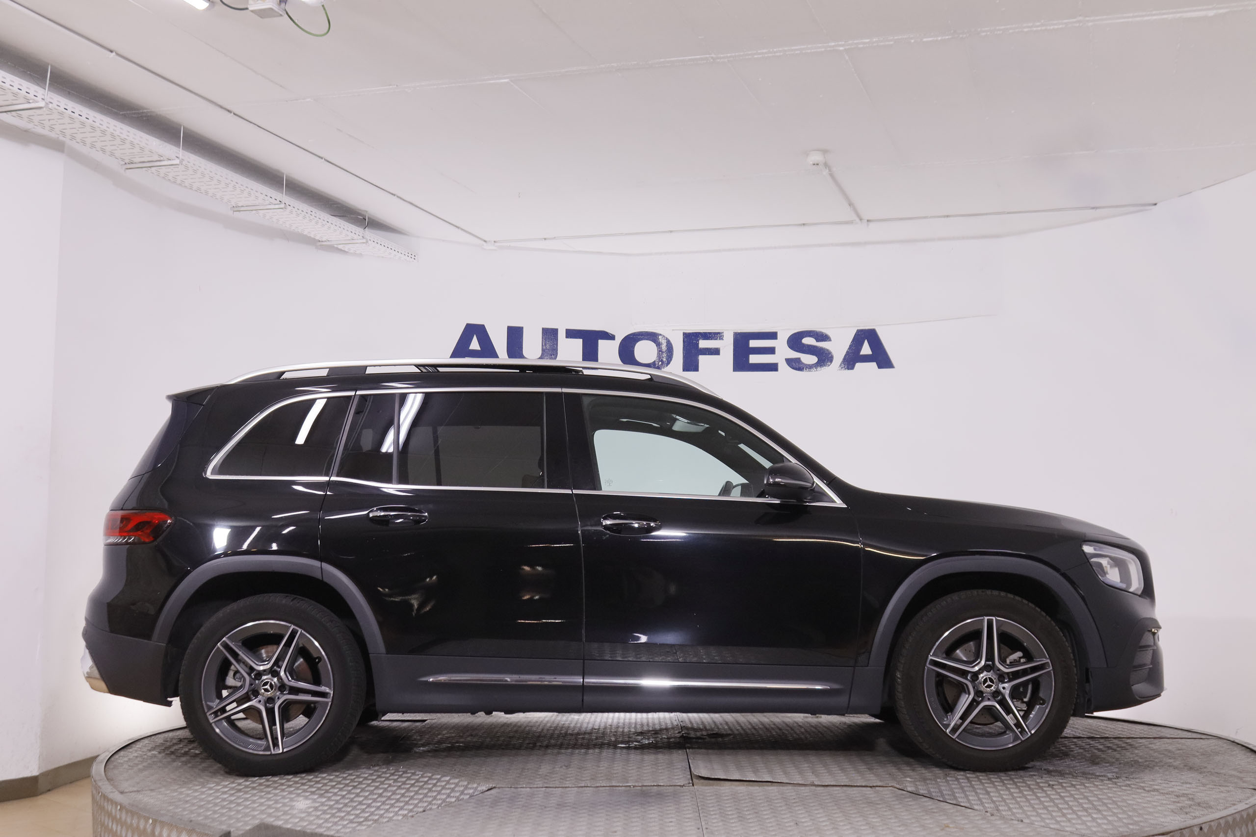 Mercedes-Benz GLB Clase GLB 200 AMG Line 7 plazas - foto 10