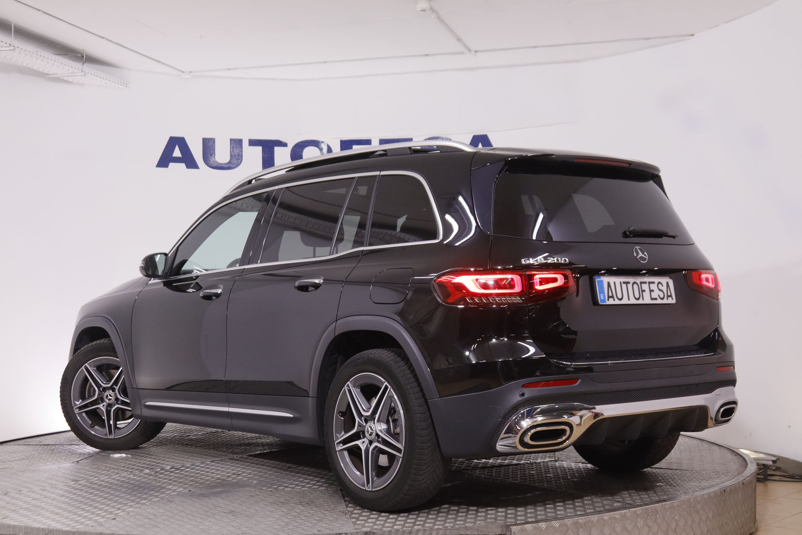 Mercedes-Benz GLB Clase GLB 200 AMG Line 7 plazas - foto 7