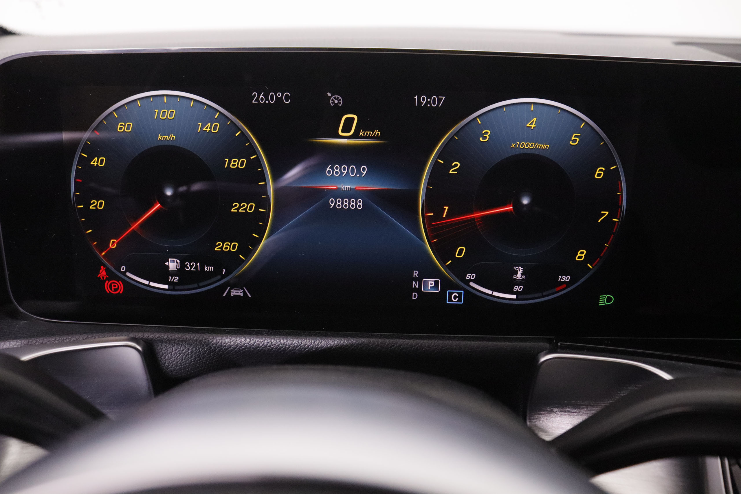 Mercedes-Benz GLB Clase GLB 200 AMG Line 7 plazas - foto 16