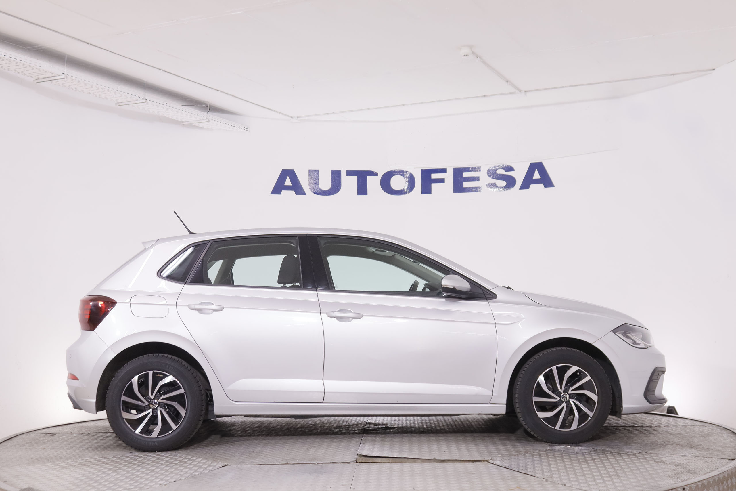 Volkswagen Polo 1.0 TSI Life DSG - foto 8